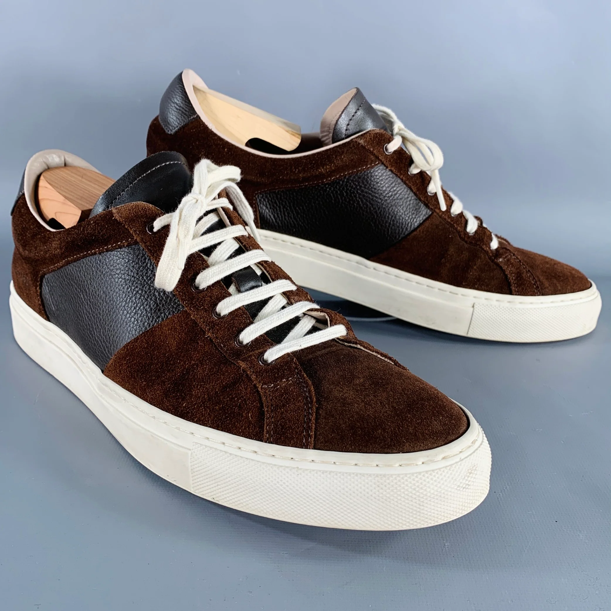 COMMON PROJECTS Size 11 Brown Leather Low Top Sneakers