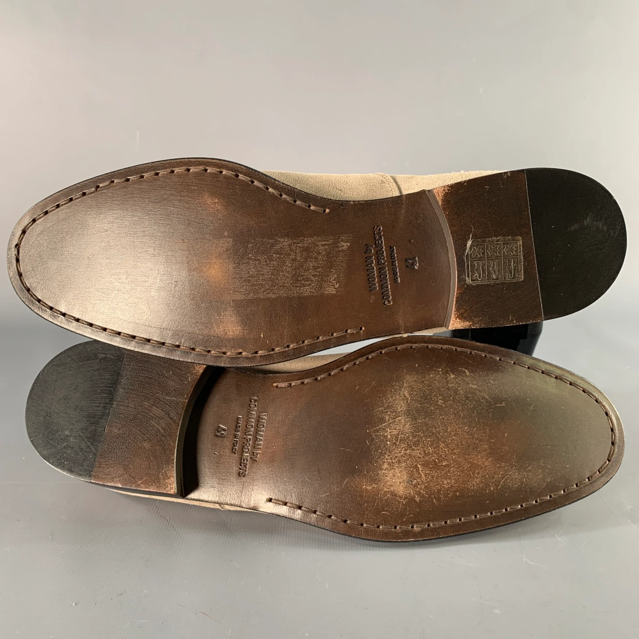 COMMON PROJECTS Size 11 Taupe Suede Lace-Up Oxford Shoes - Image 6