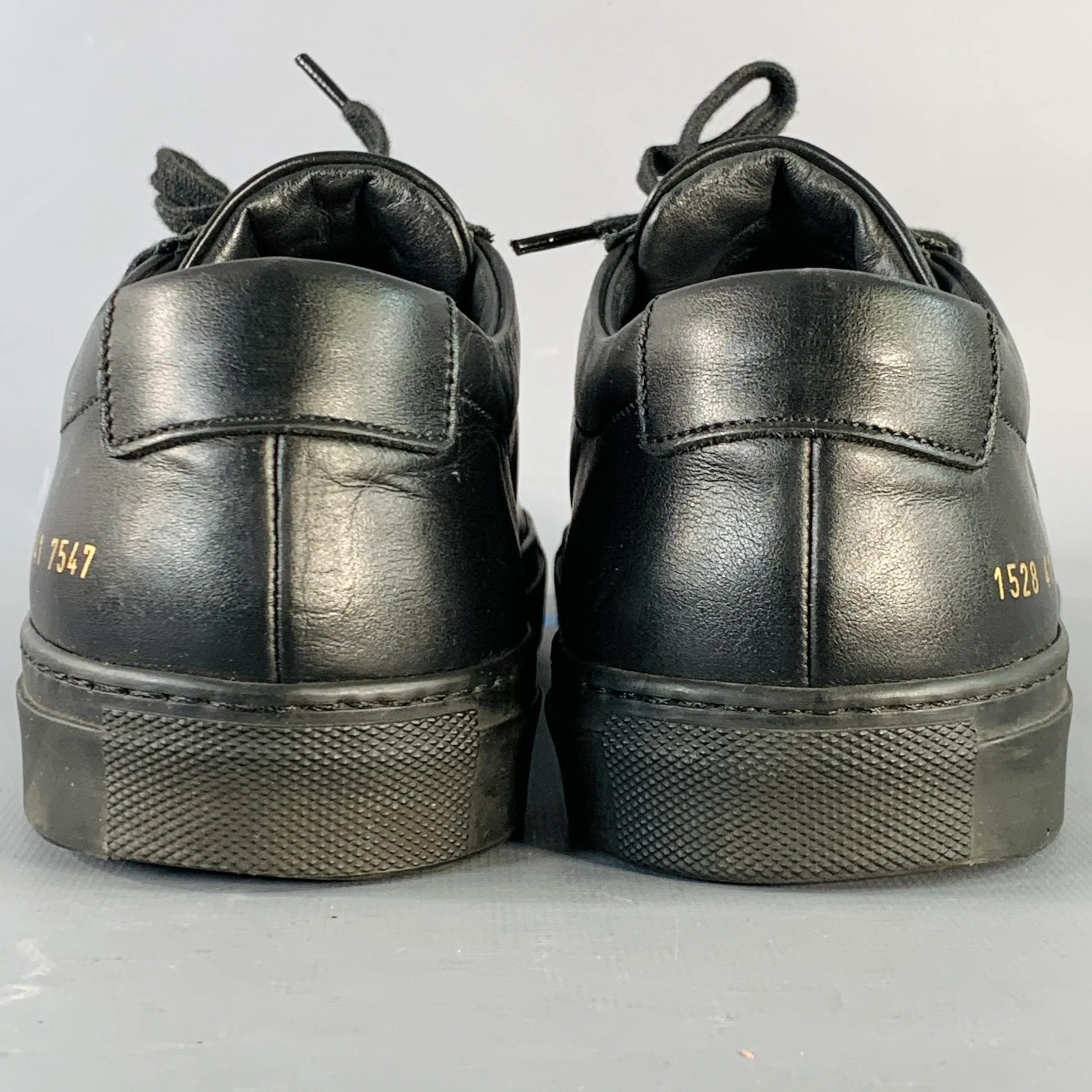 COMMON PROJECTS Size 8 Black Leather Low Top Sneakers - Image 3