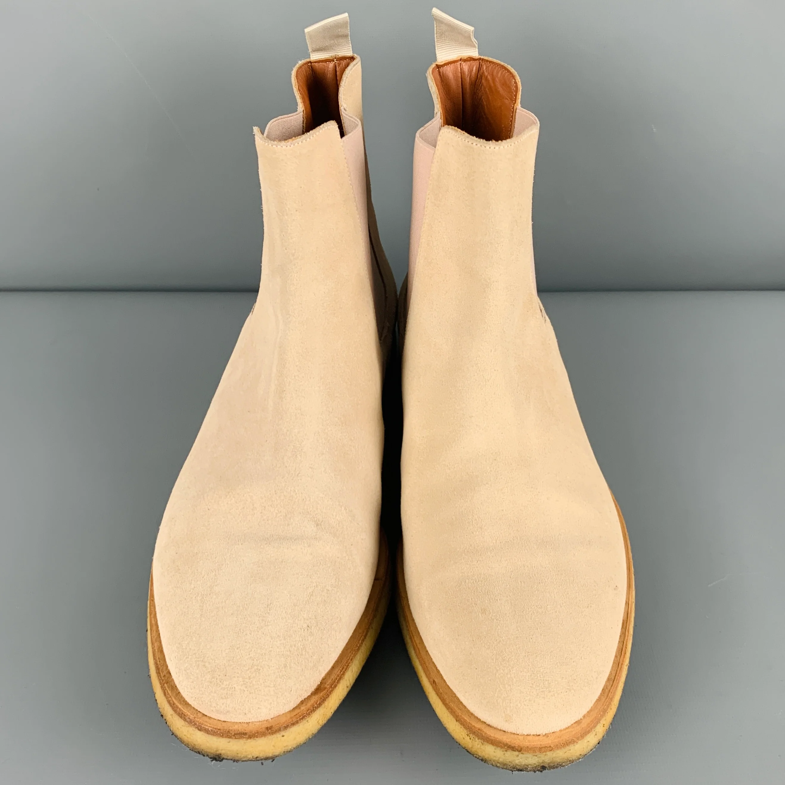 COMMON PROJECTS Size 9 Beige Suede Chelsea Ankle Boots - Image 4