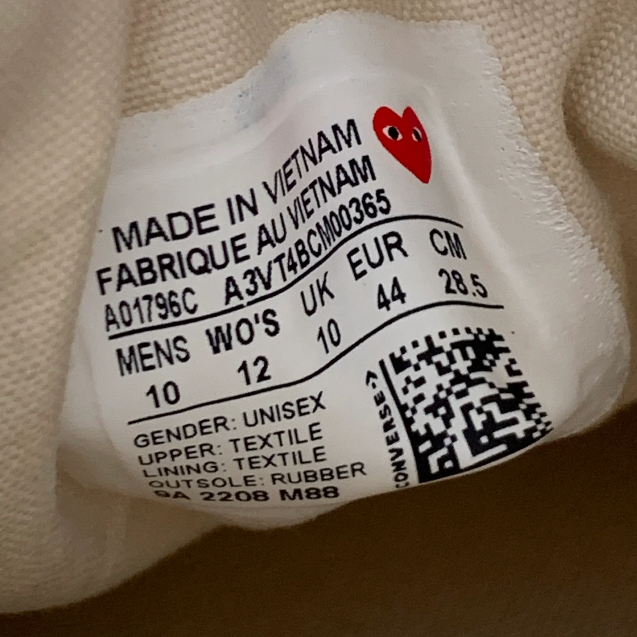 CONVERSE Size 10 Cream Red Hearts Canvas Sneakers - Image 9