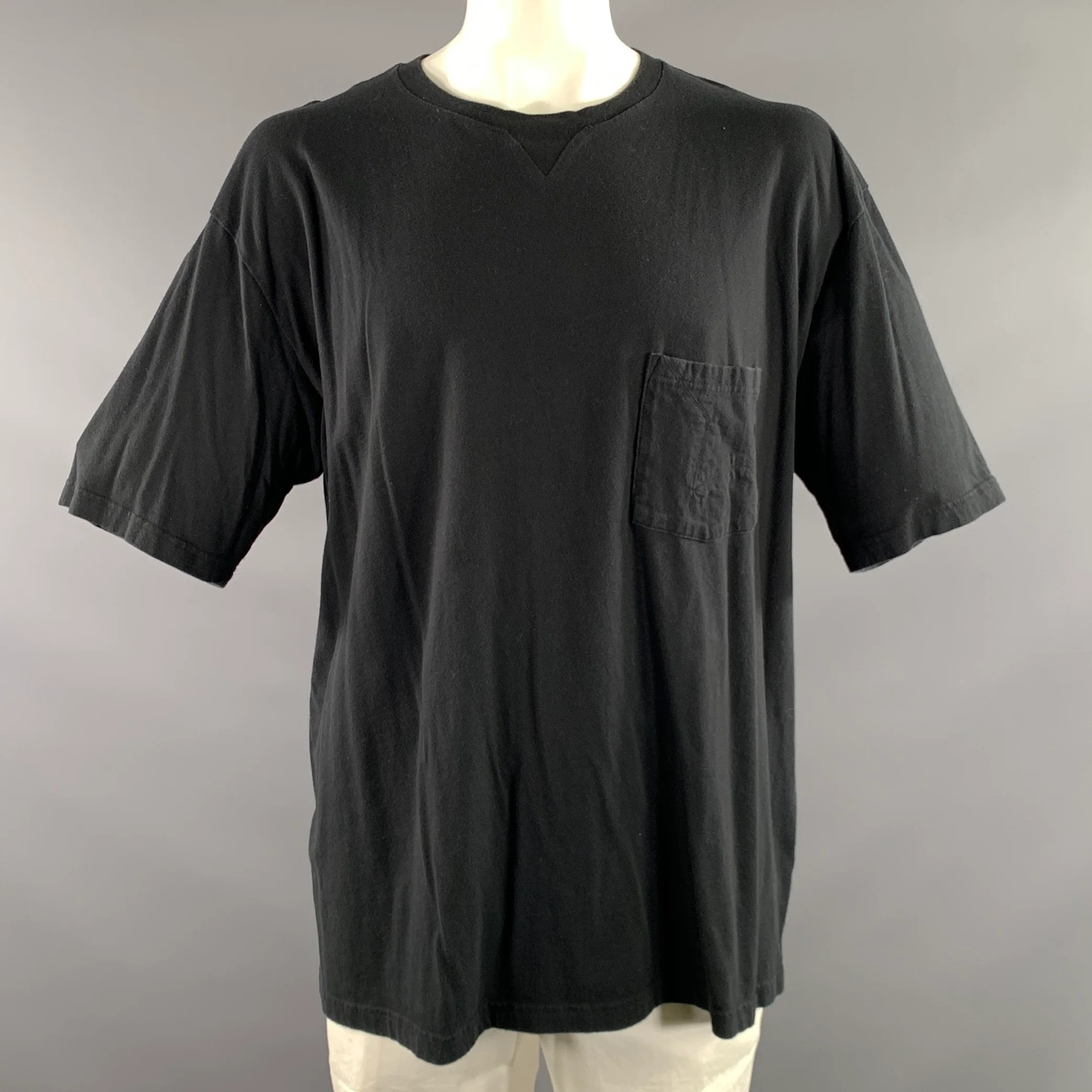 Men's Tops