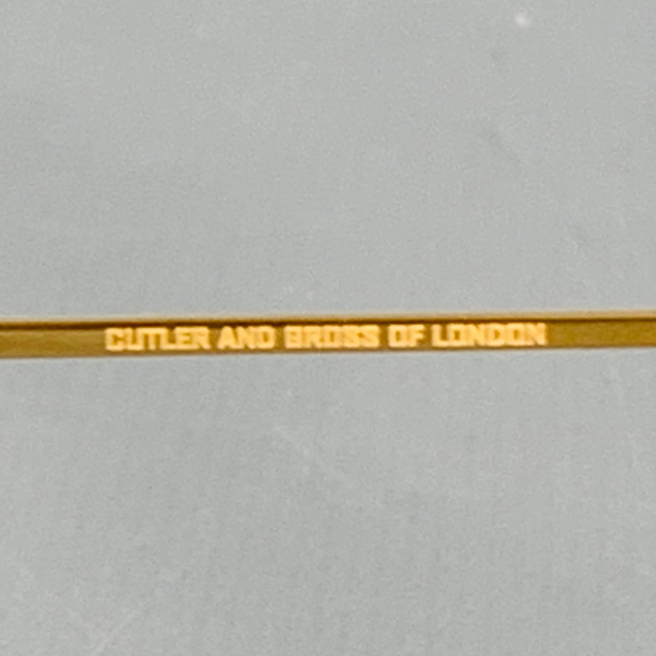 CUTLER AND GROSS Gold Yellow Metal Aviator Sunglasses Frames - Image 6