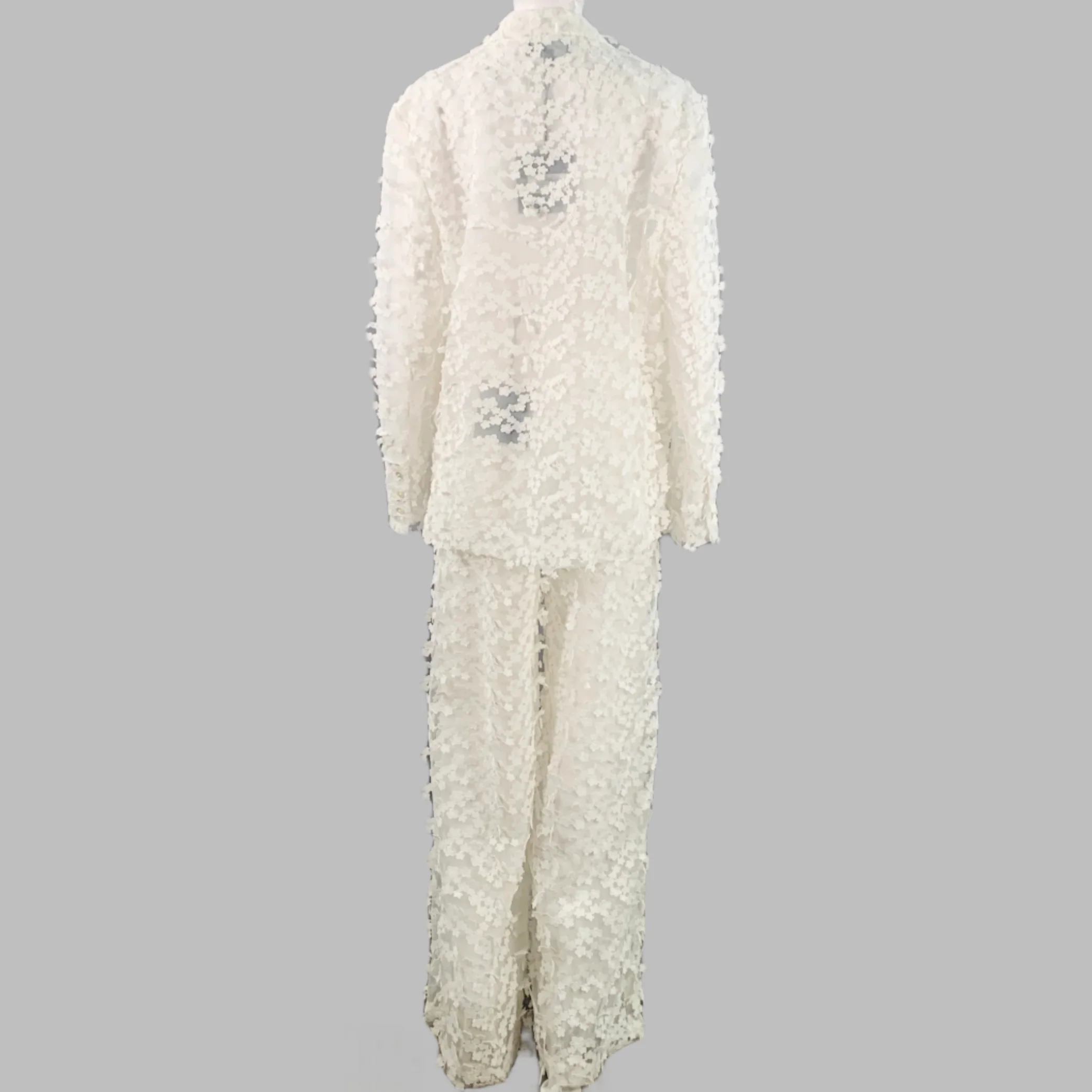 CYNTHIA ROWLEY Size M White Polyester Lace Peak Lapel Pantsuit - Image 4
