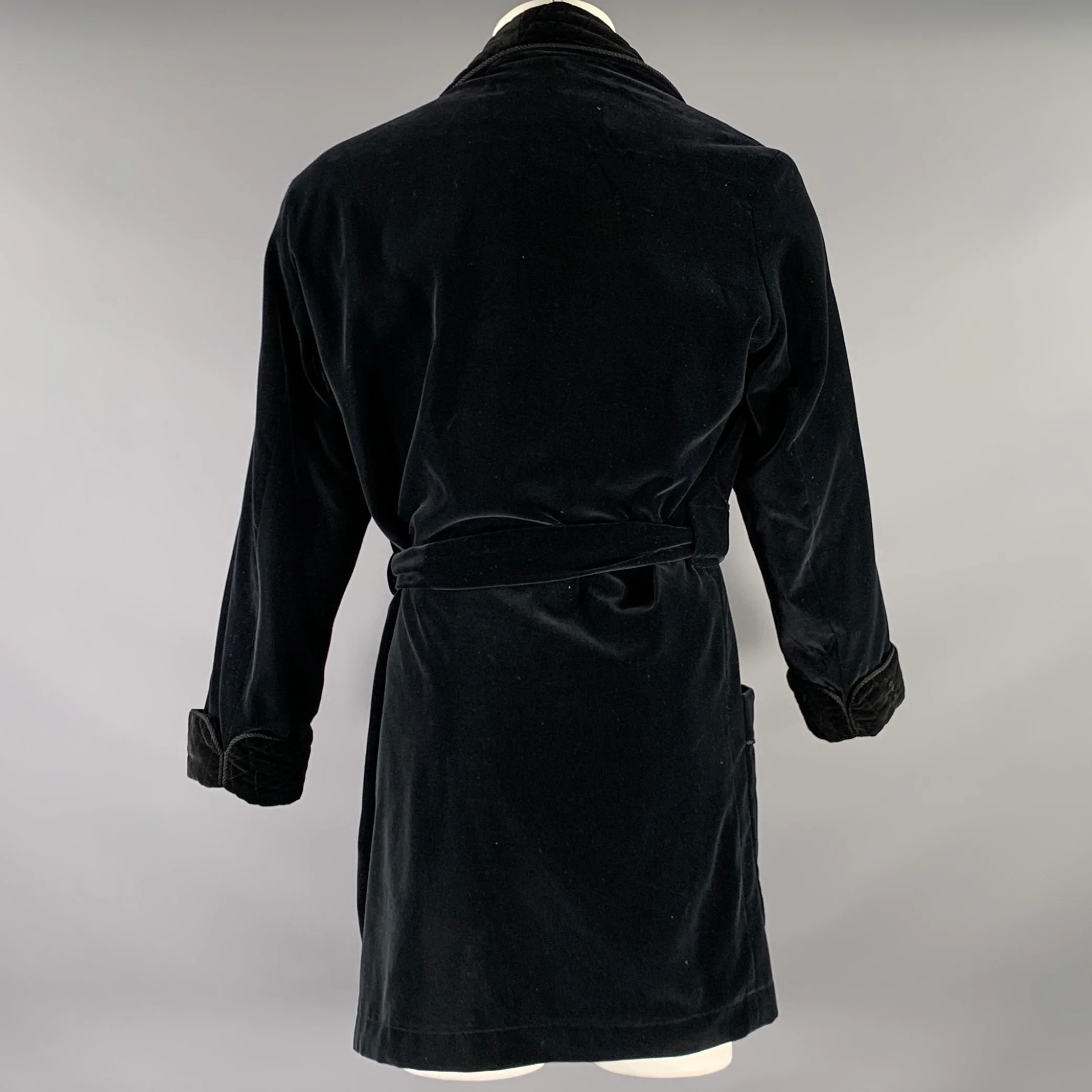 DANIEL A HANSON Size M Black Mixed Patterns Cotton Smoking Robe - Image 3