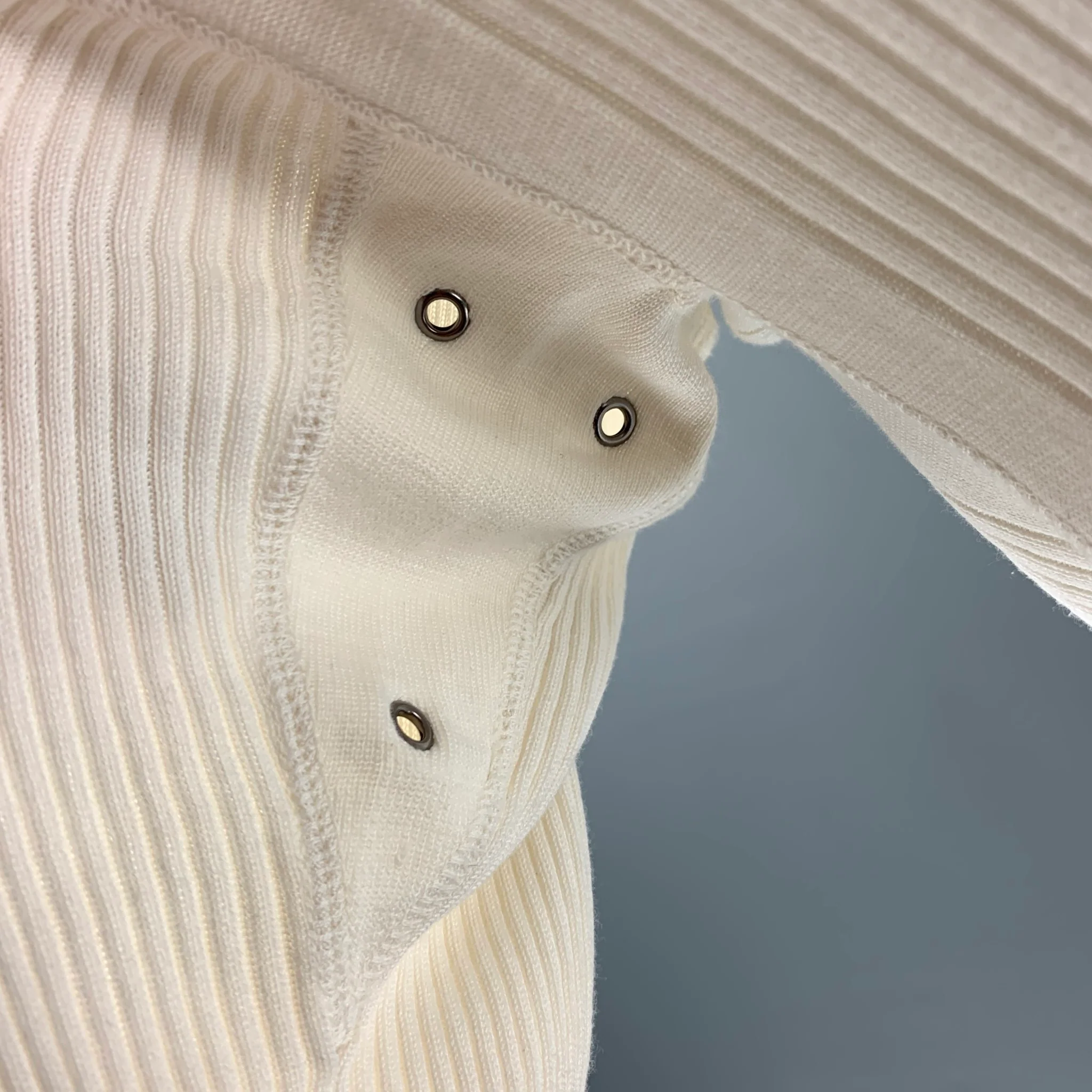 DANIELE ALESSANDRINI Size 42 Cream Ribbed Cotton V-Neck Pullover - Image 2