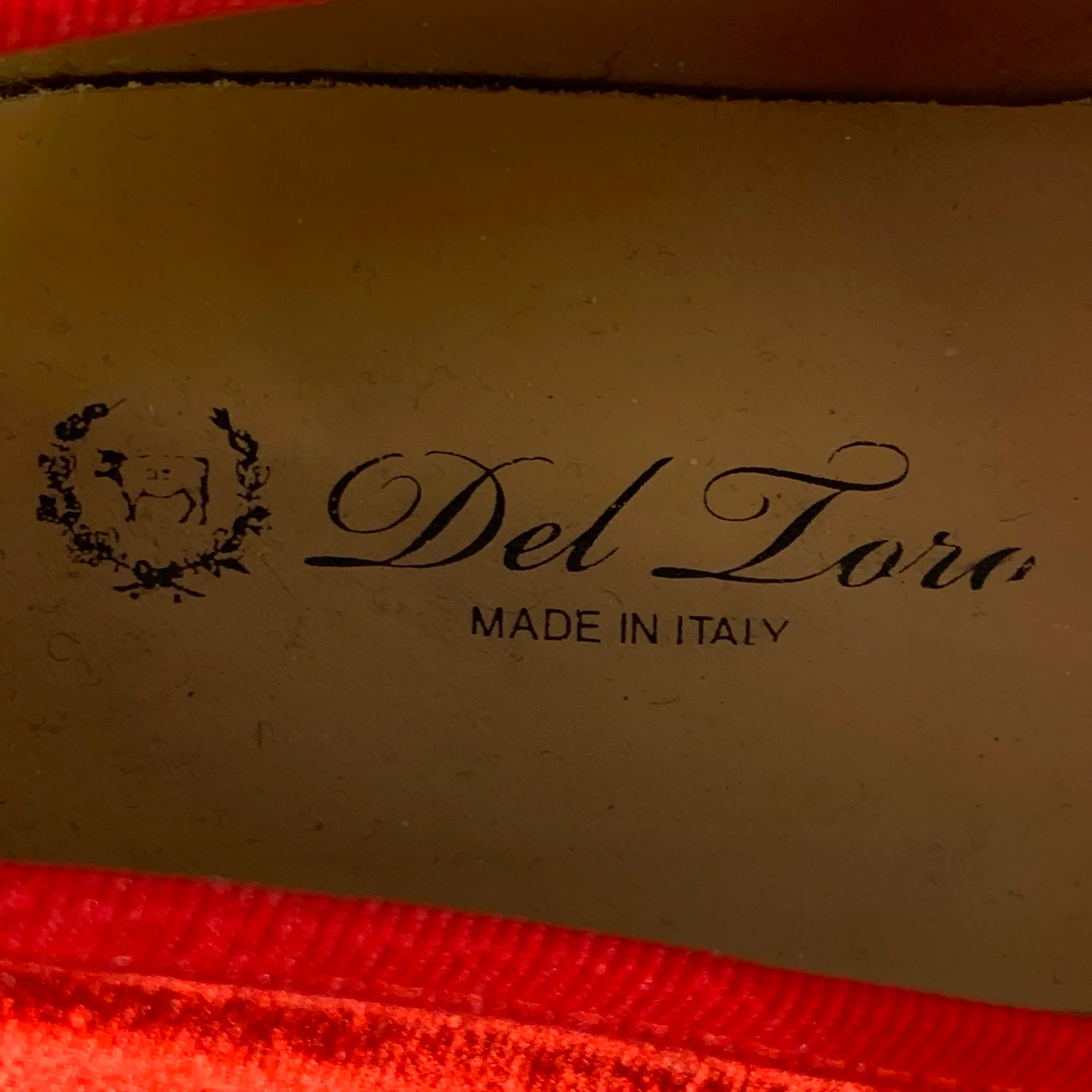 DEL TORO Size 8.5 Red Velvet Grosgrain Trim Slip On Loafers - Image 7