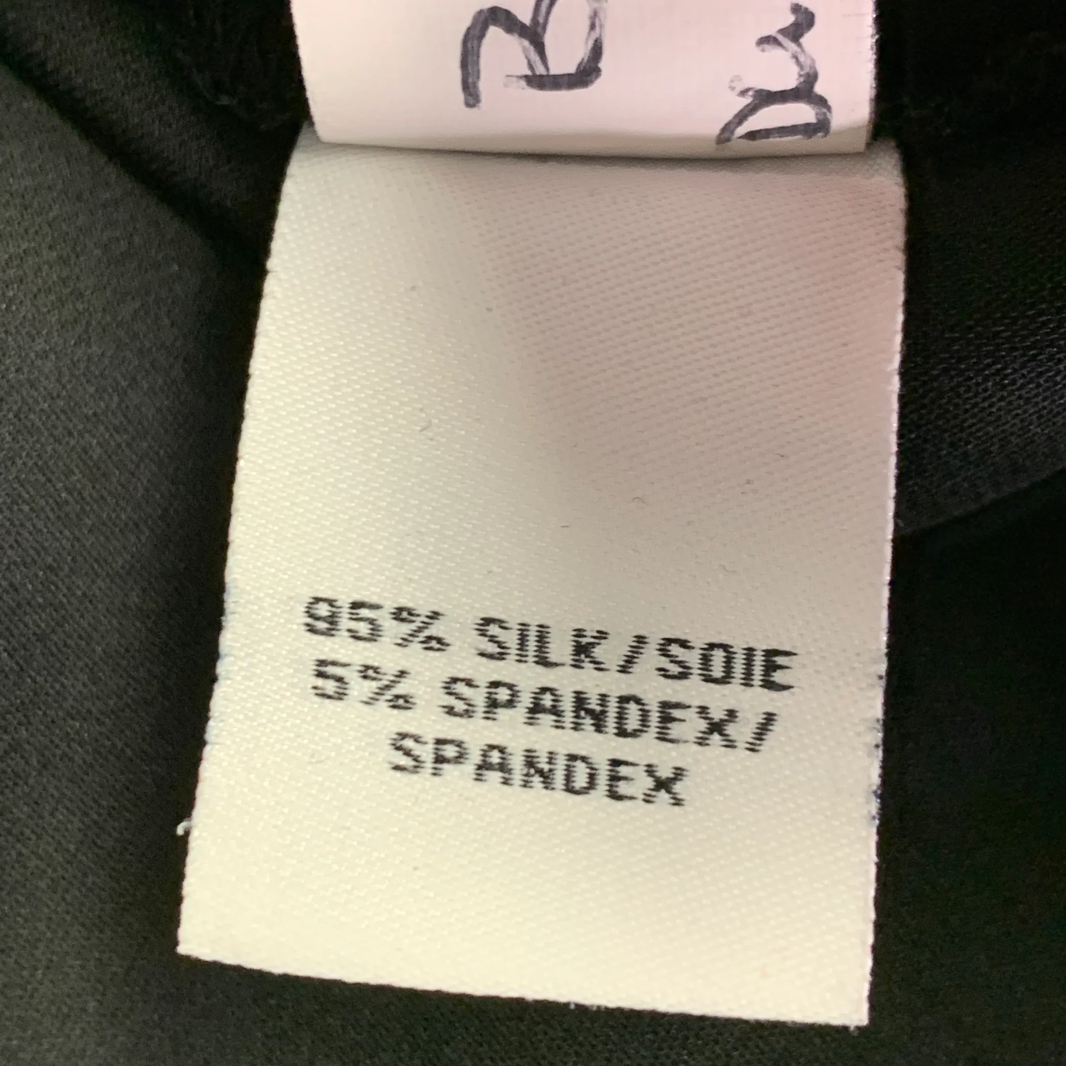 DIANE VON FURSTENBERG Size 6 Black Silk Blend Half Placket Shirt - Image 7