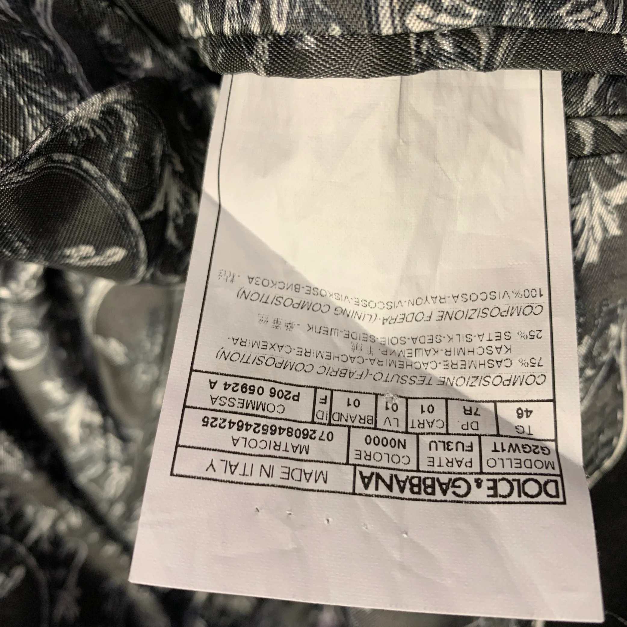 DOLCE & GABBANA MARTINI Size 36 Black Cashmere Silk Single Breasted Sport Coat - Image 8