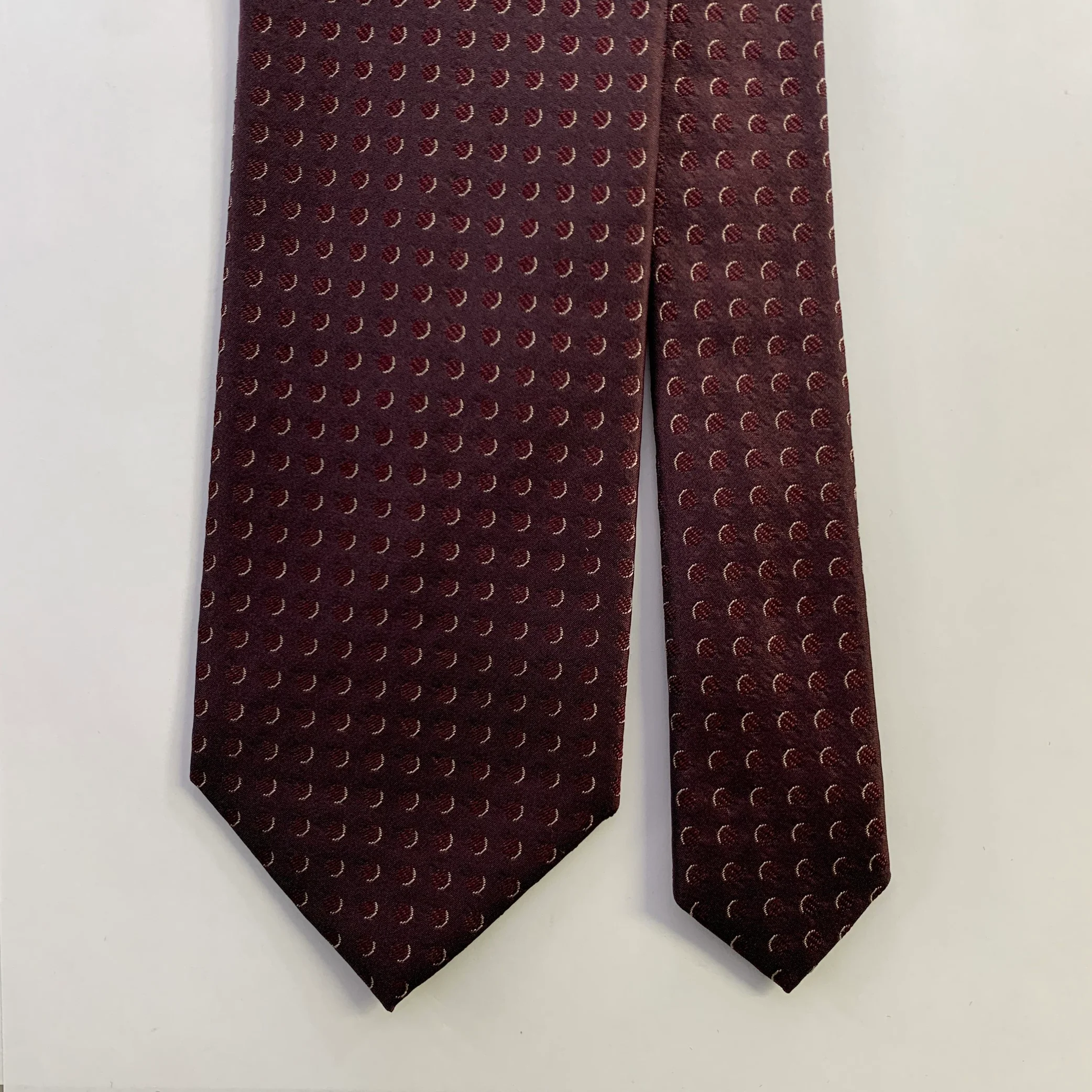 DOLCE & GABBANA One Size Burgundy Gold Polka Dot Silk Jacquard Tie