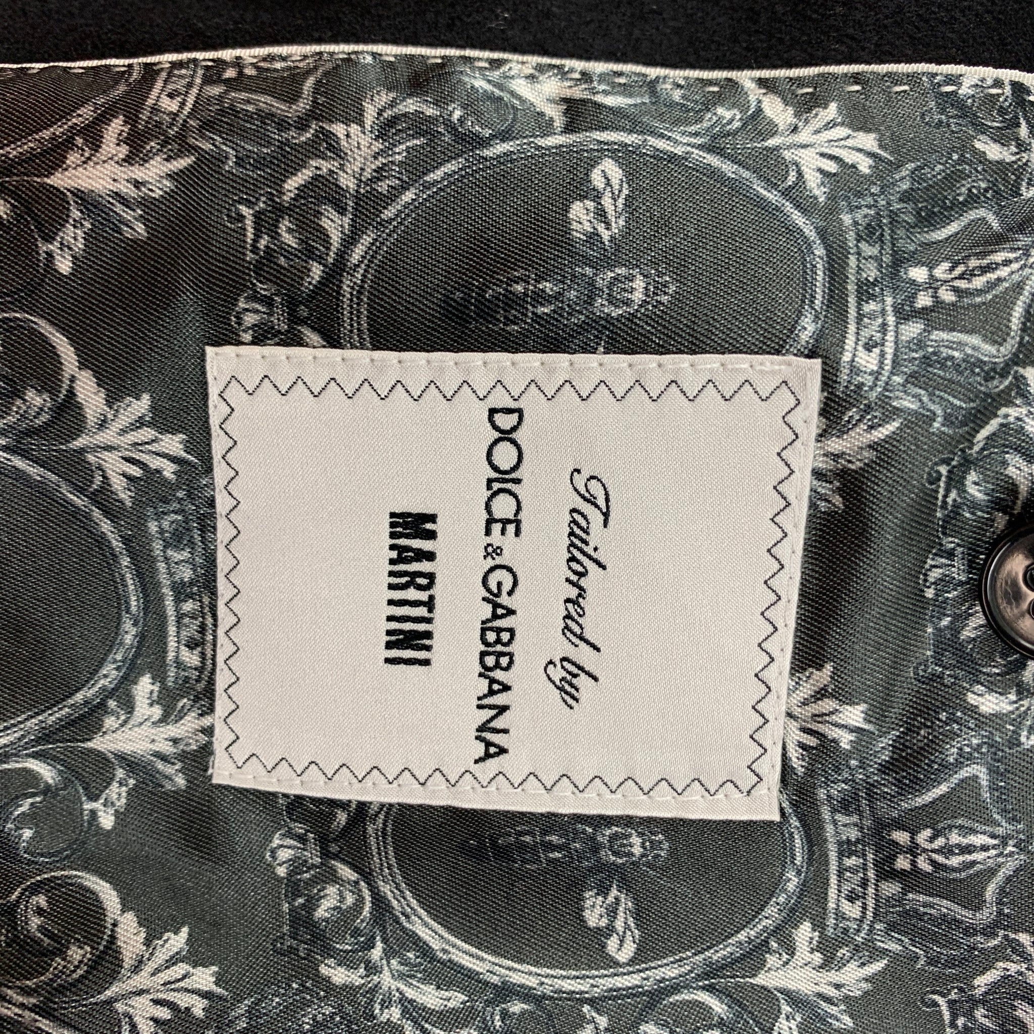 DOLCE & GABBANA Size 36 Black Cashmere Silk Peak Lapel Sport Coat - Image 6