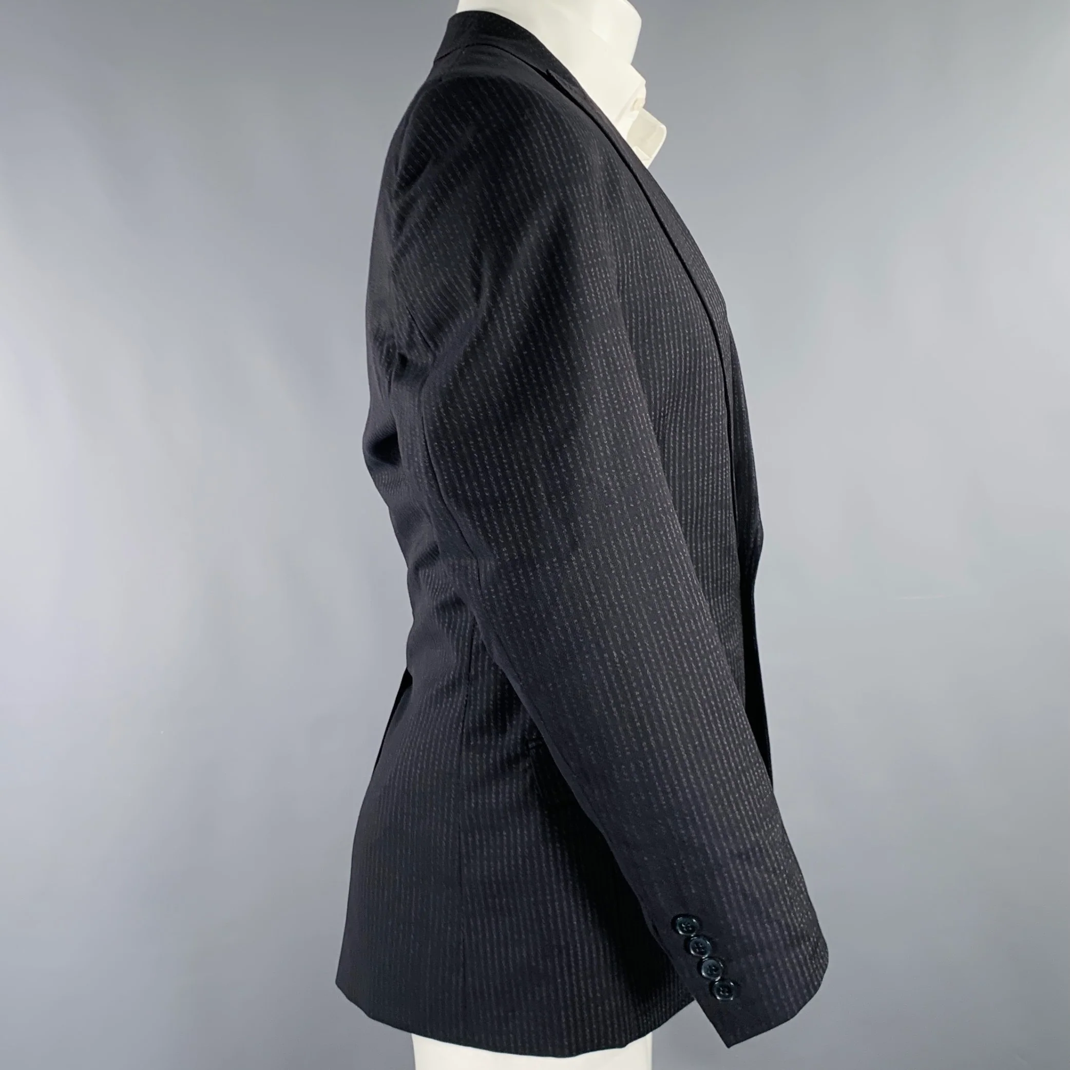 DOLCE & GABBANA Size 36 Navy Stripe Virgin Wool Sport Coat - Image 2