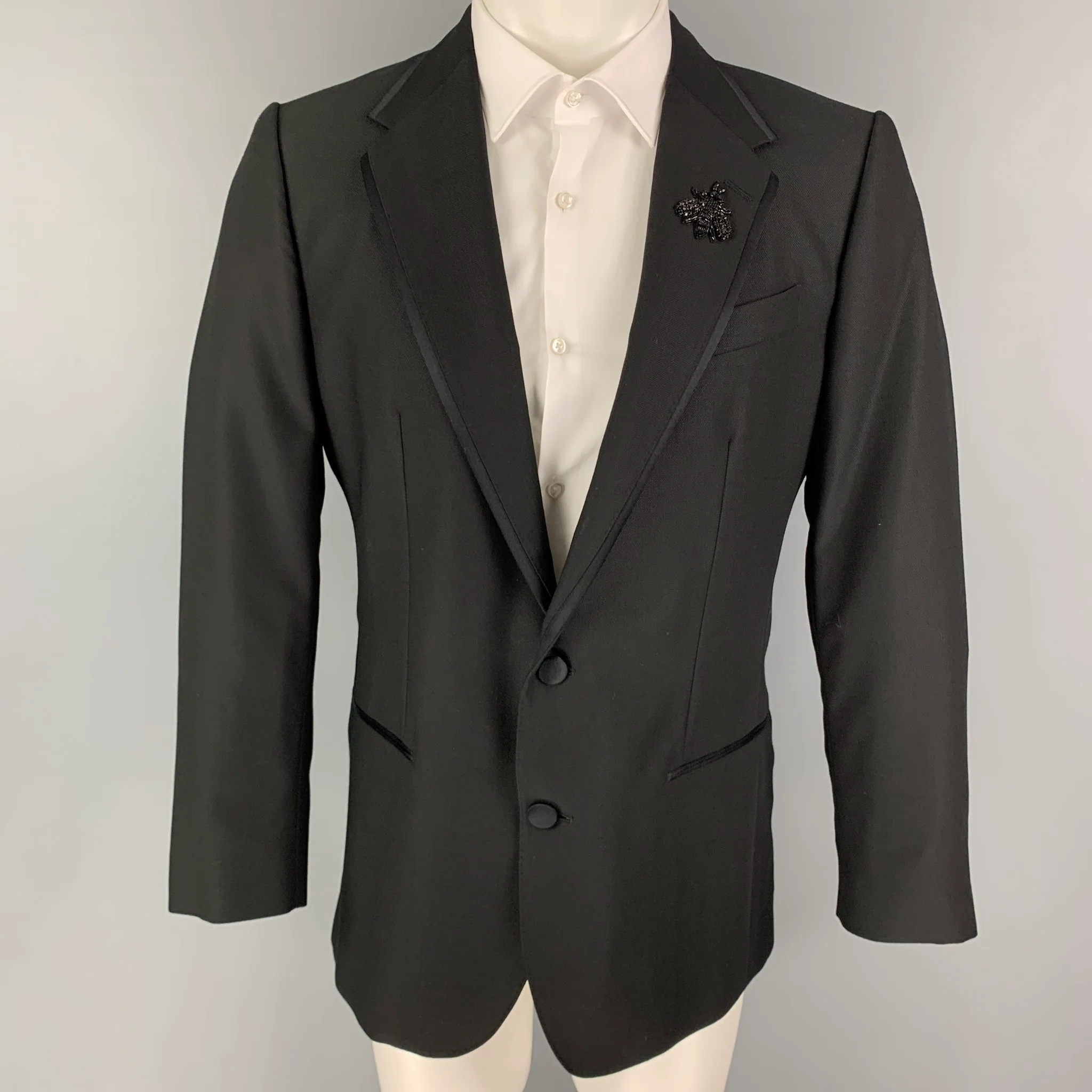 DOLCE & GABBANA Size 38 Black Applique Wool Blend Notch Lapel Sport Coat
