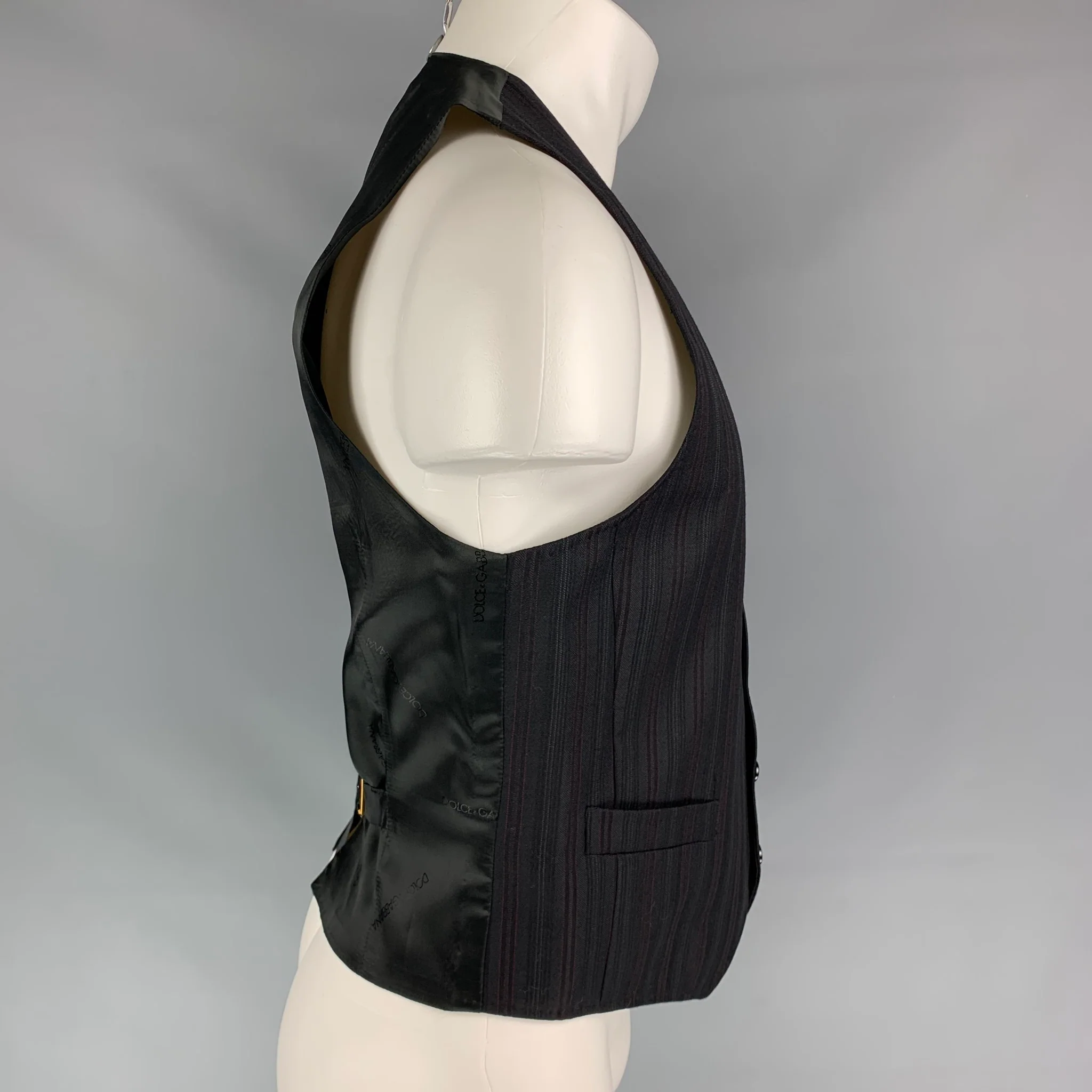 DOLCE & GABBANA Size 38 Black & Burgundy Stripe Wool Classic Vest - Image 2