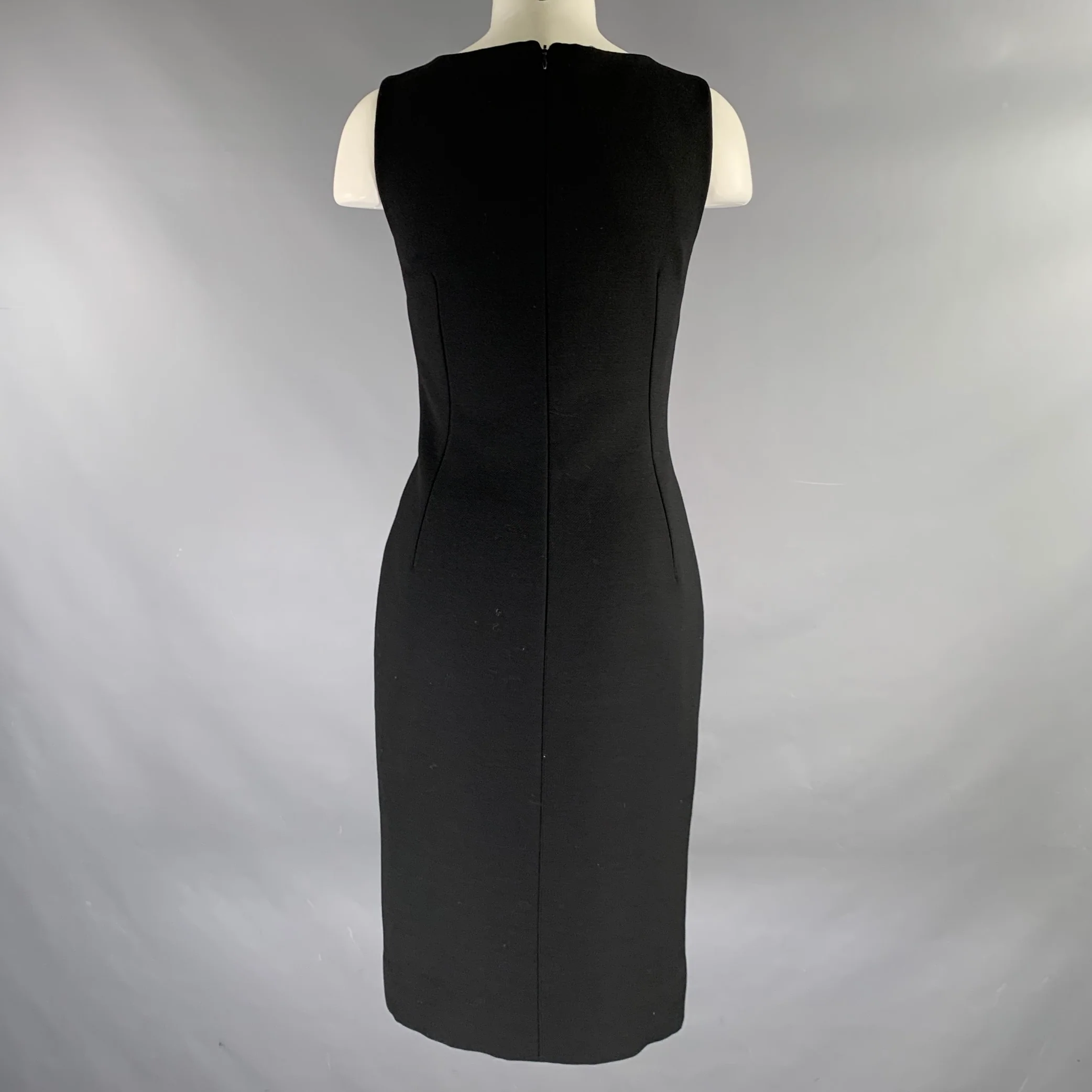 DOLCE & GABBANA Size 4 Black Virgin Wool Body-Con Midi Dress - Image 4