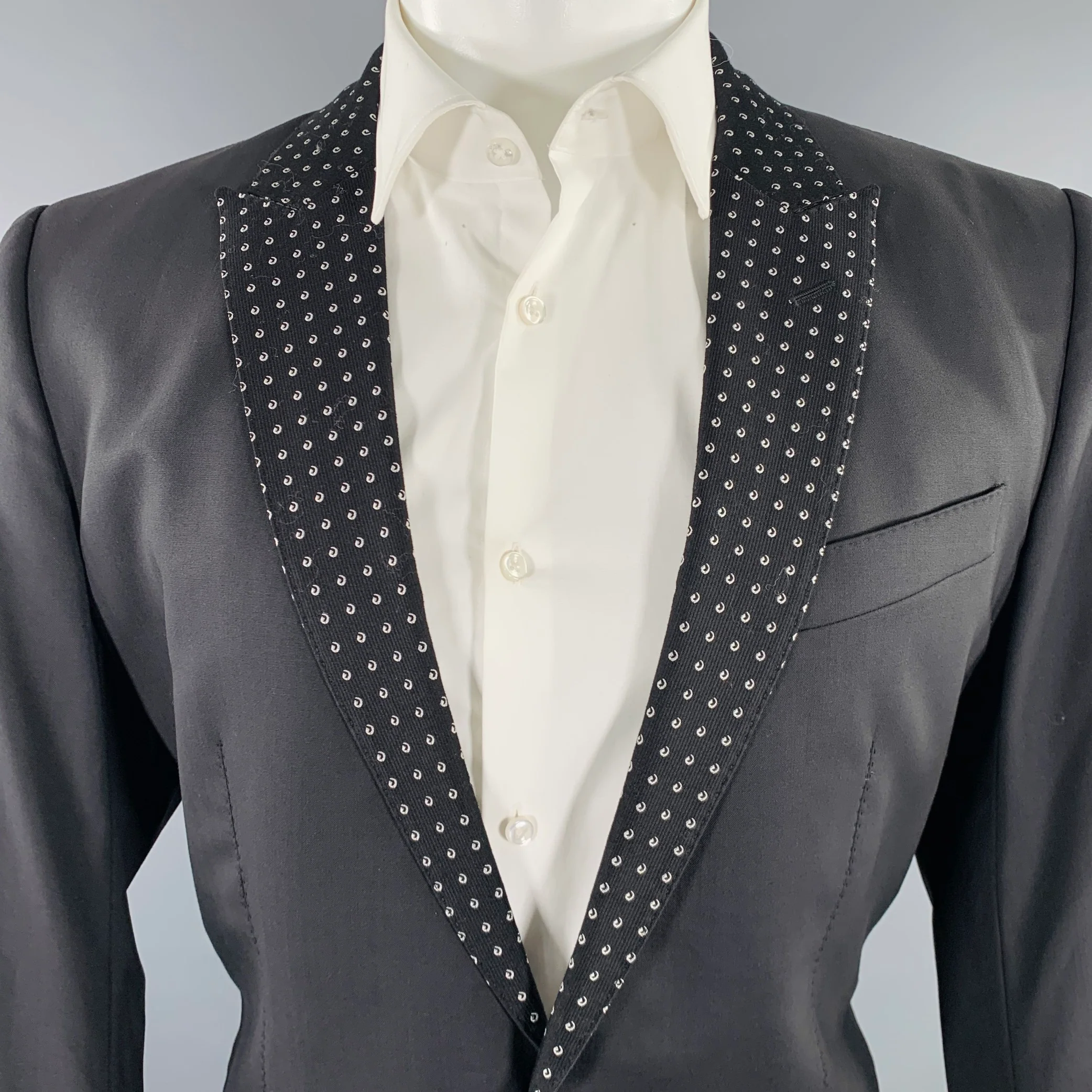 DOLCE & GABBANA Size 40 Black Silver Polka Dot Lapel Sport Coat - Image 2