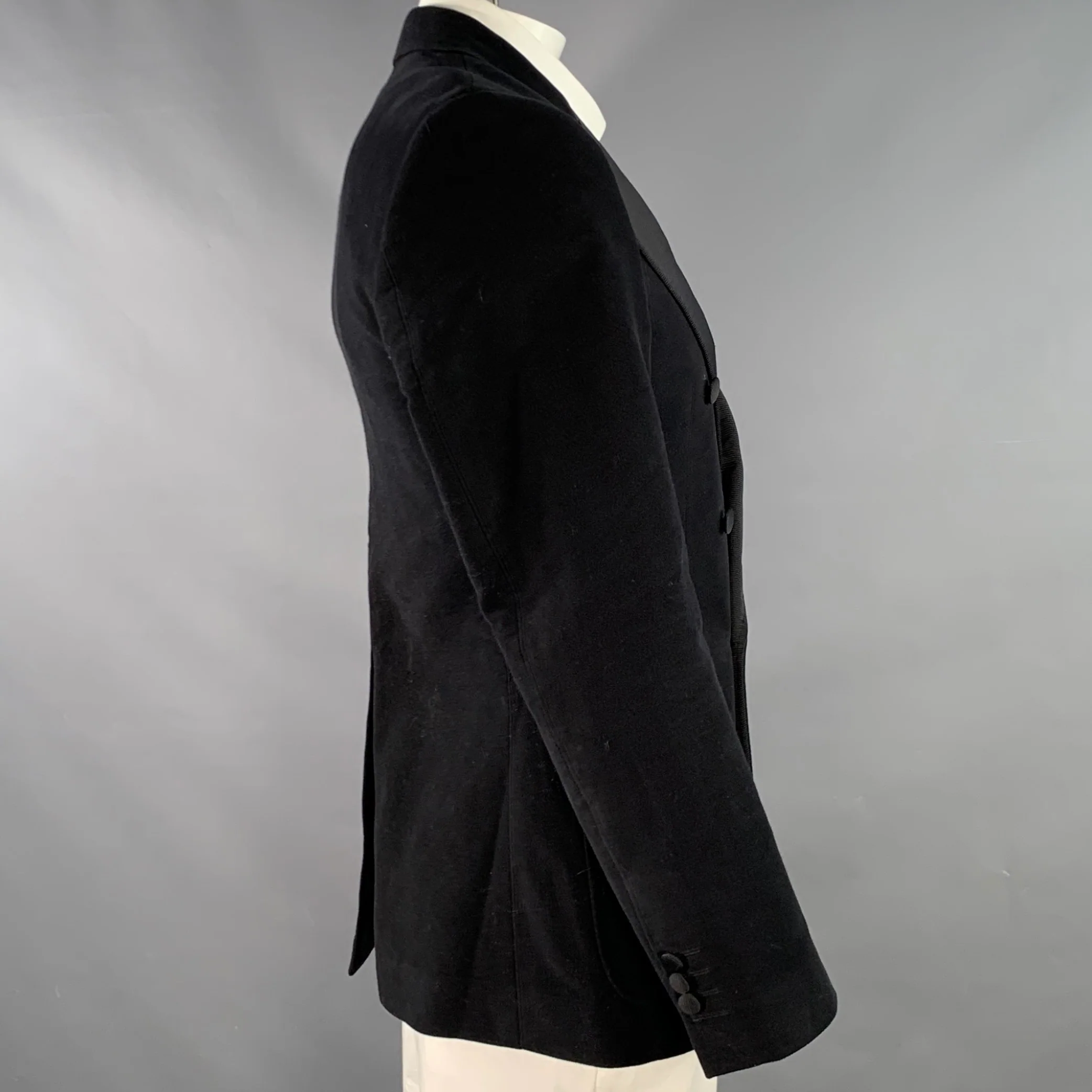 DOLCE & GABBANA Size 42 Black Moleskin Cotton Blend Sport Coat - Image 3