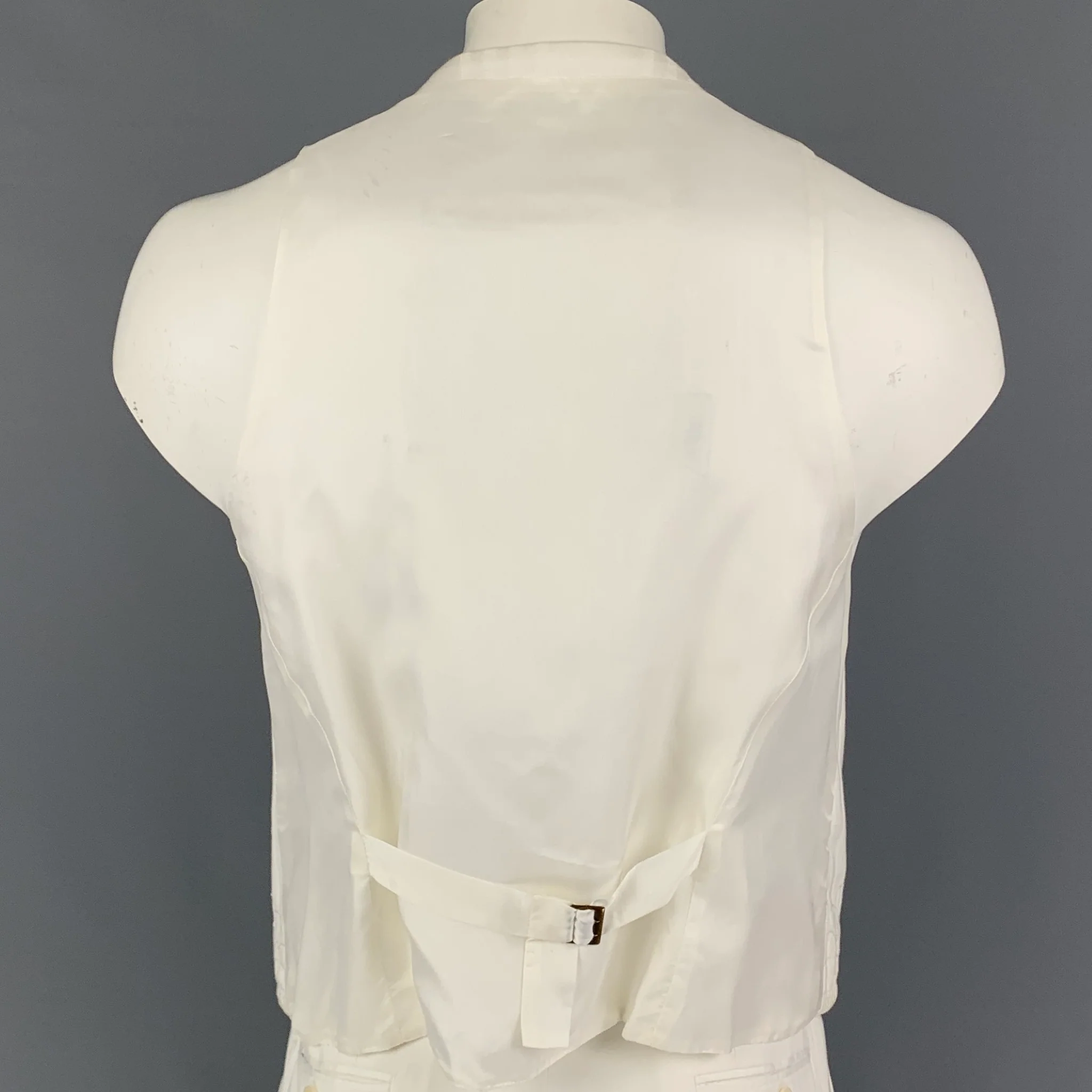 DOLCE & GABBANA Size 42 White Embroidery Cotton Buttoned Vest - Image 3