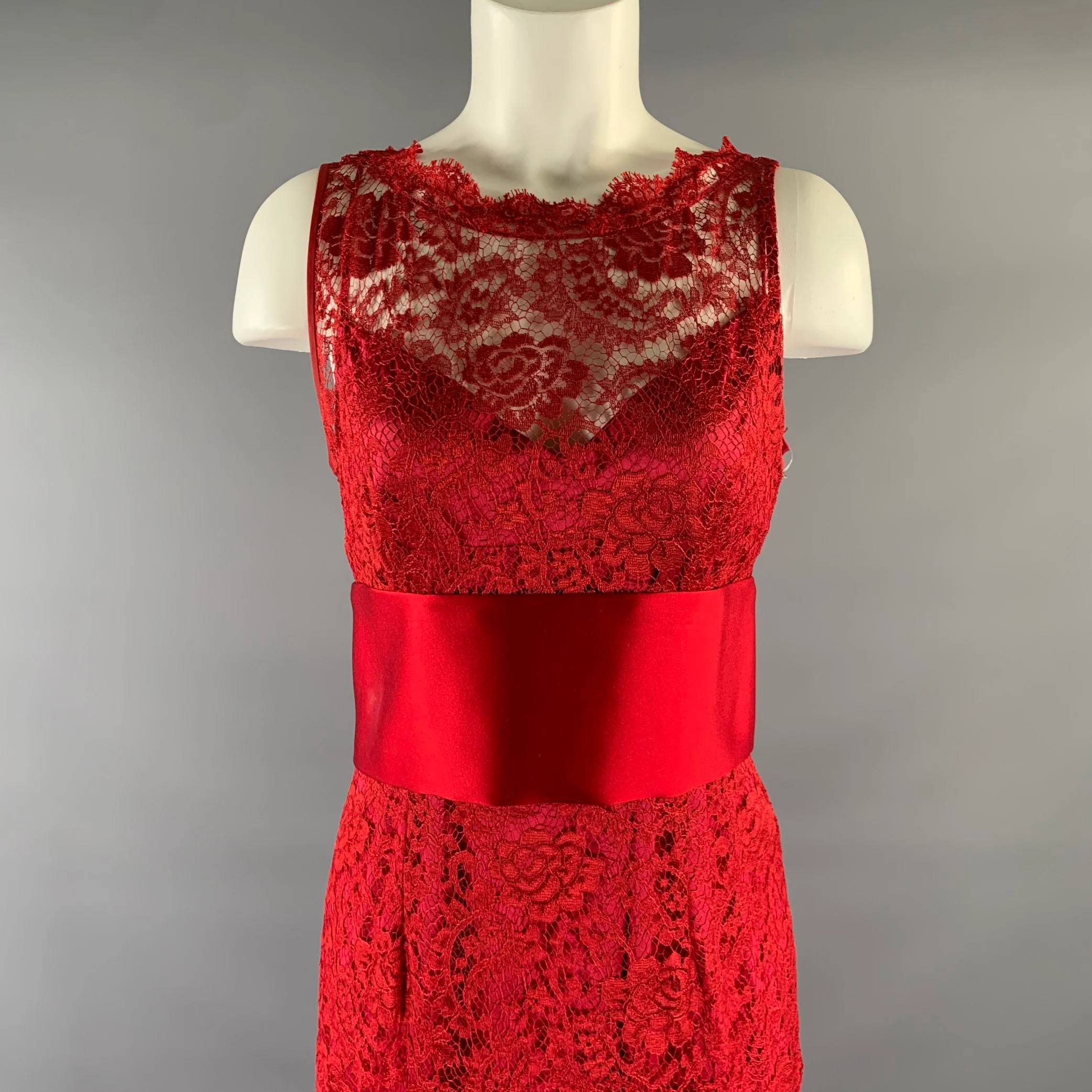 DOLCE & GABBANA Size M Red Satin Lace Long Gown - Image 2