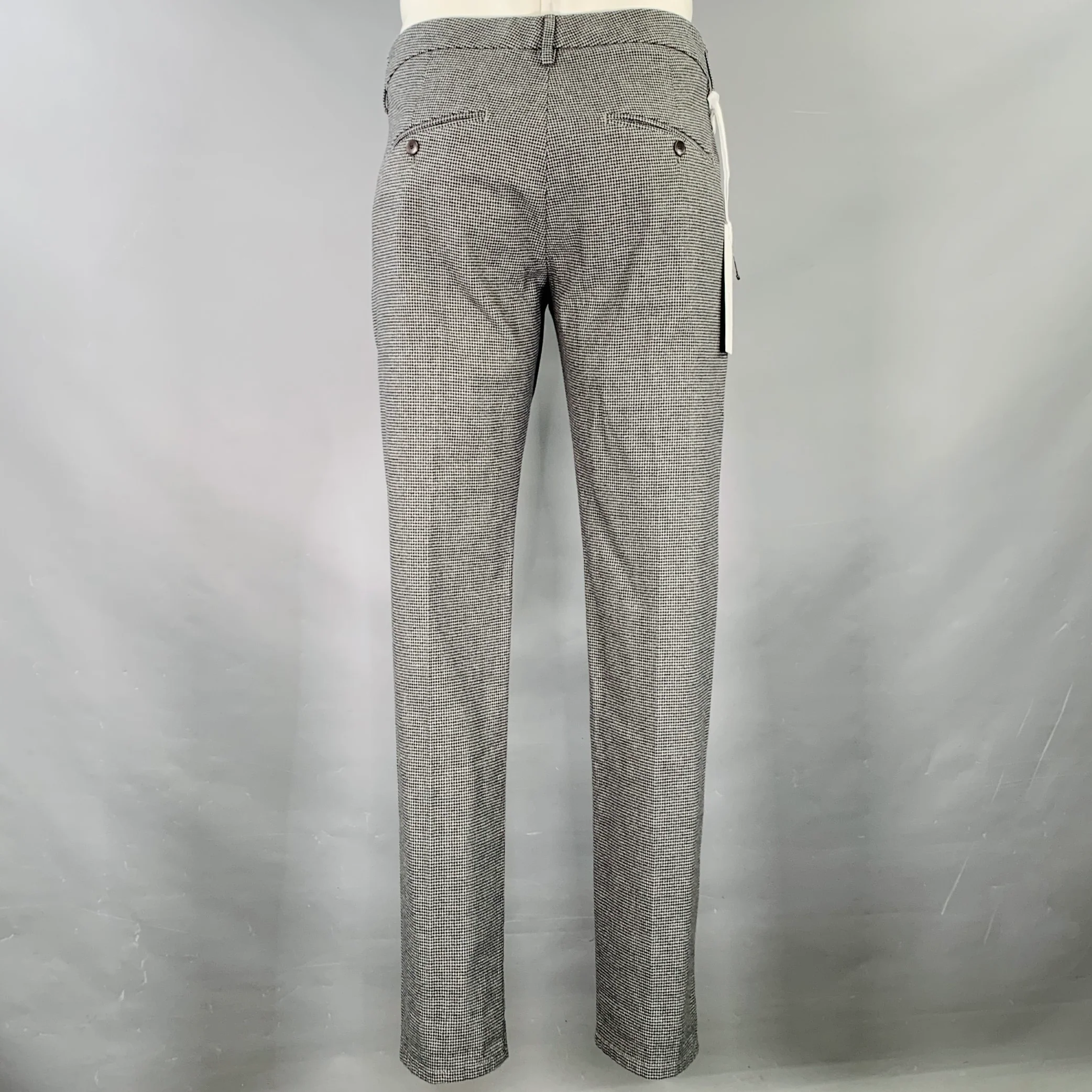 DONDUP Size 35 Black Grey Houndstooth Cotton Blend Flat Front Casual Pants - Image 3