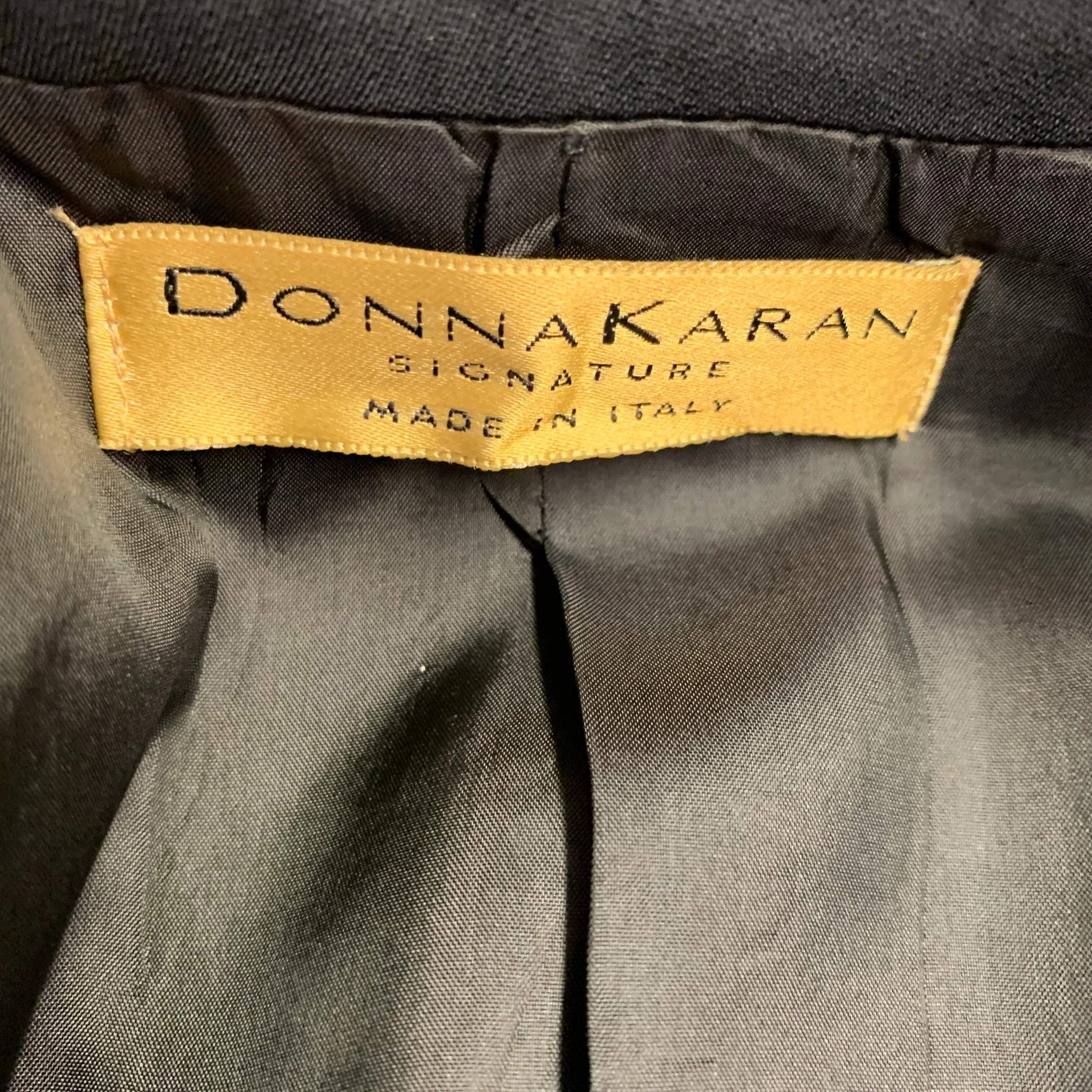 DONNA KARAN Size 44 Black Notch Lapel Sport Coat - Image 6
