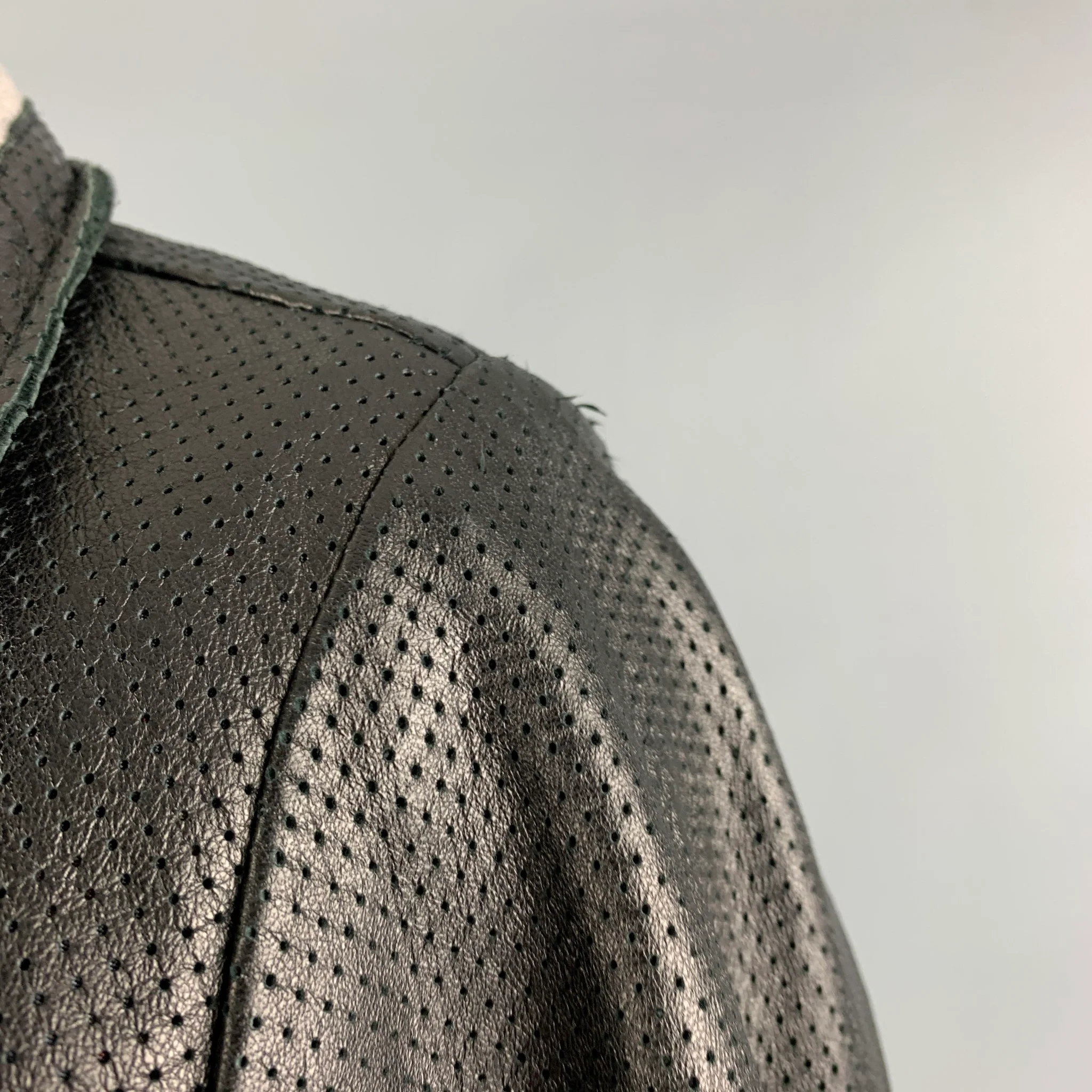 DR ROMANELLI Size S Black Grey Leather Perforated Jacket - Image 5