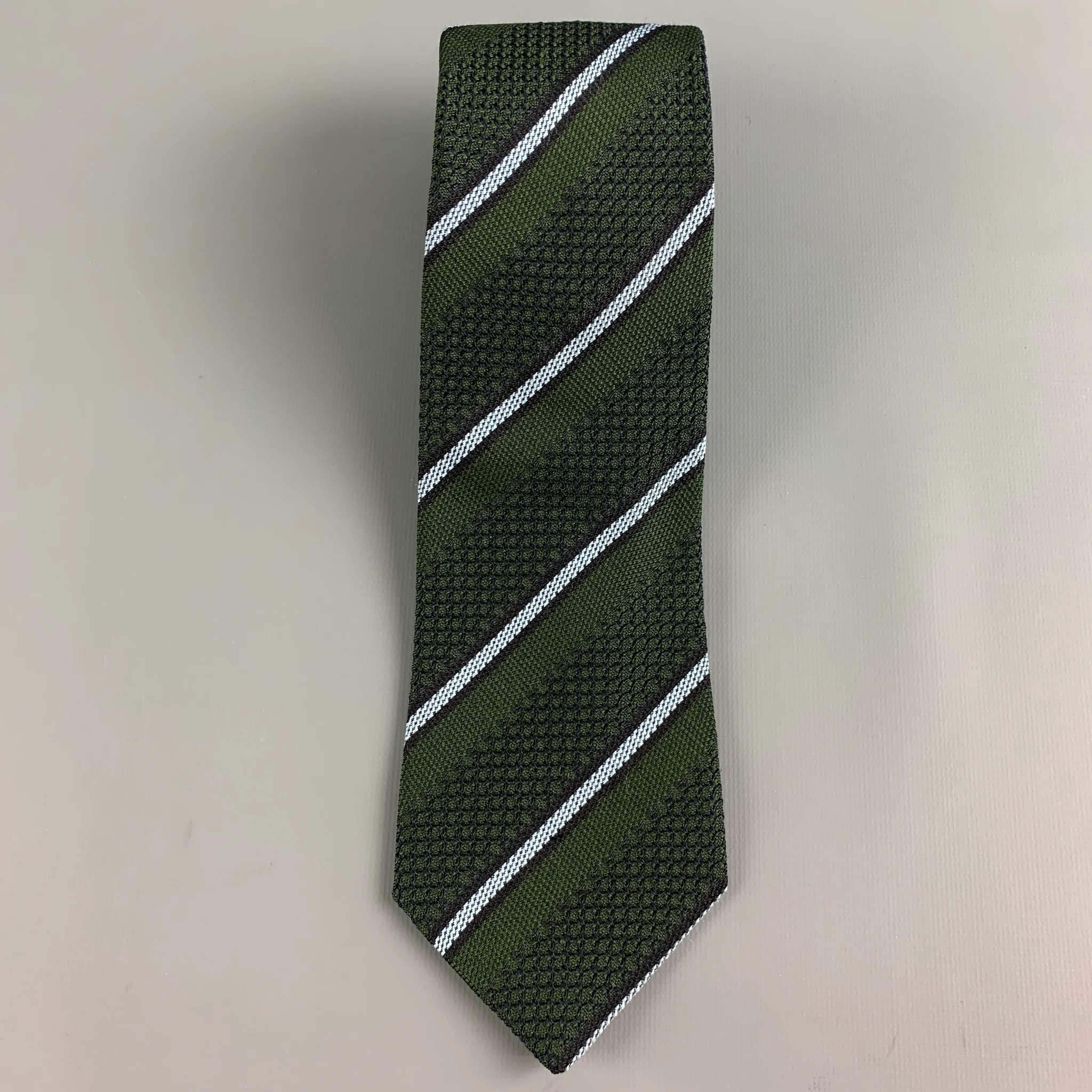 DRAKES LONDON Green Light Blue Diagonal Stripe Silk Tie