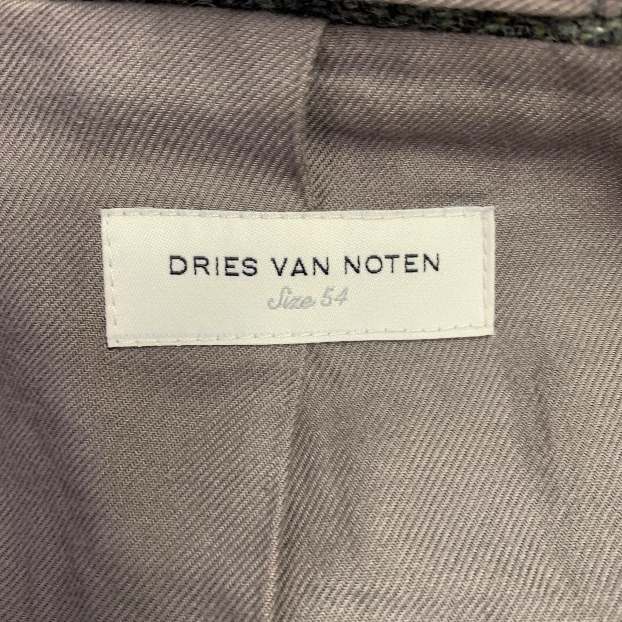 DRIES VAN NOTEN Size 44 Green Herringbone Wool Peak Lapel Sport Coat - Image 4