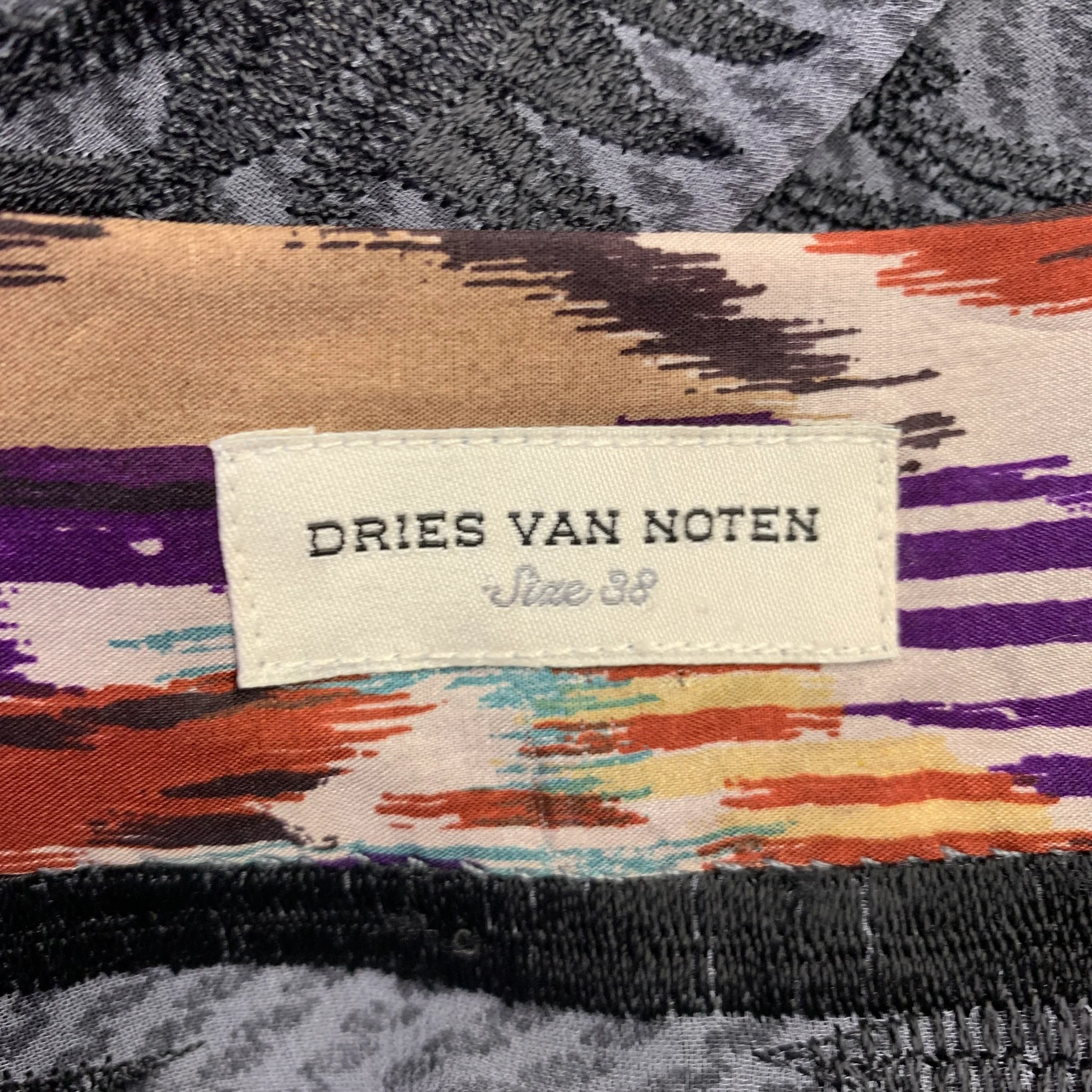 DRIES VAN NOTEN Size 6 Grey Black Silk Embroidered Short Sleeve Dress - Image 7