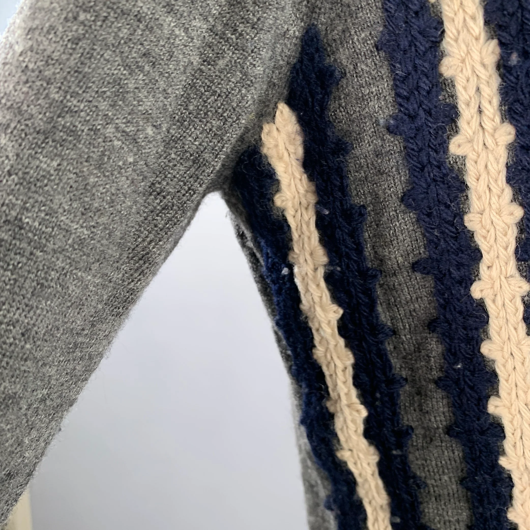 DRIES VAN NOTEN Size XL Grey Navy Cream Stripe Wool V-Neck Pullover - Image 6