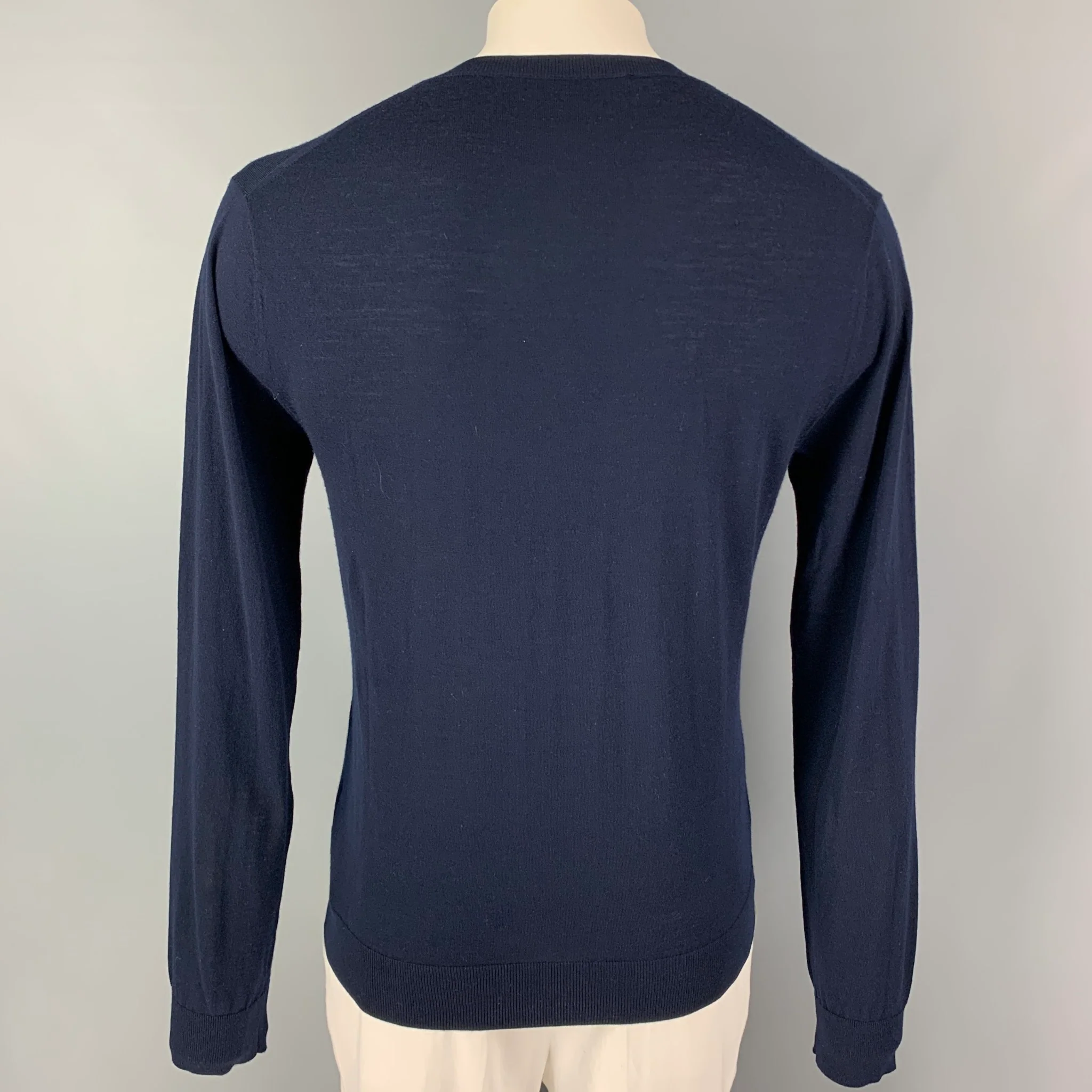 DSQUARED2 Size XL Navy Knitted Wool V-Neck Pullover - Image 4