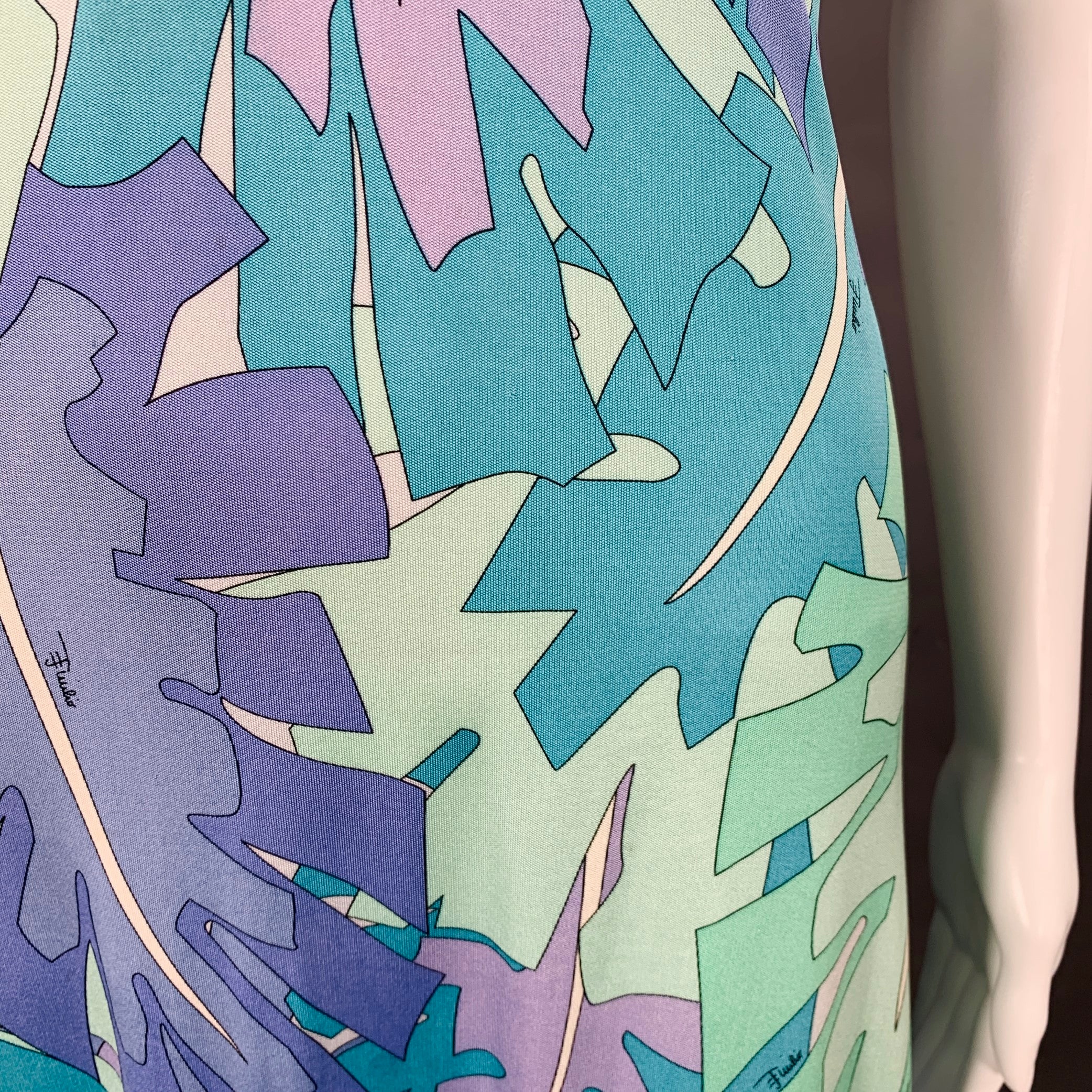 EMILIO PUCCI Size 8 Blue Green Silk Leaves V-Neck Midi Dress - Image 5
