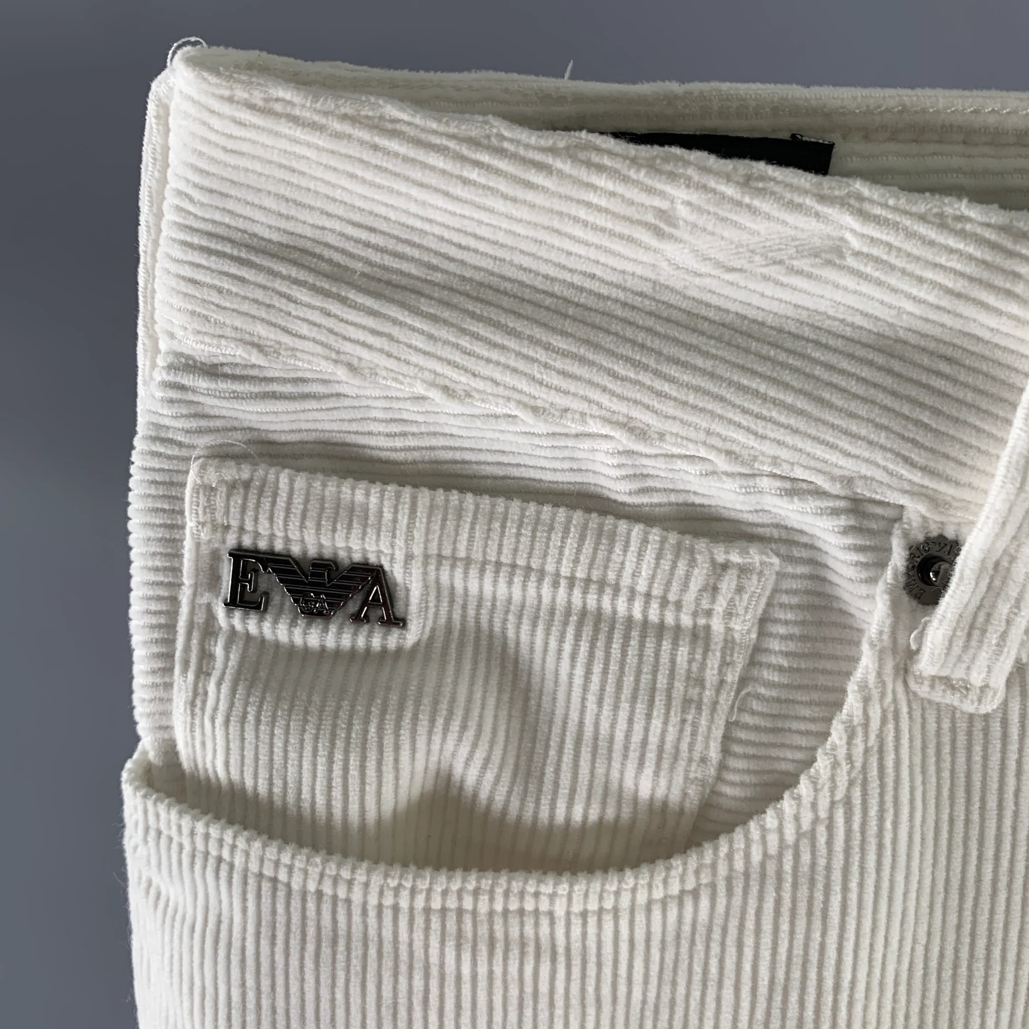 EMPORIO ARMANI Size 30 White Corduroy Cotton Elastane Casual Pants - Image 4