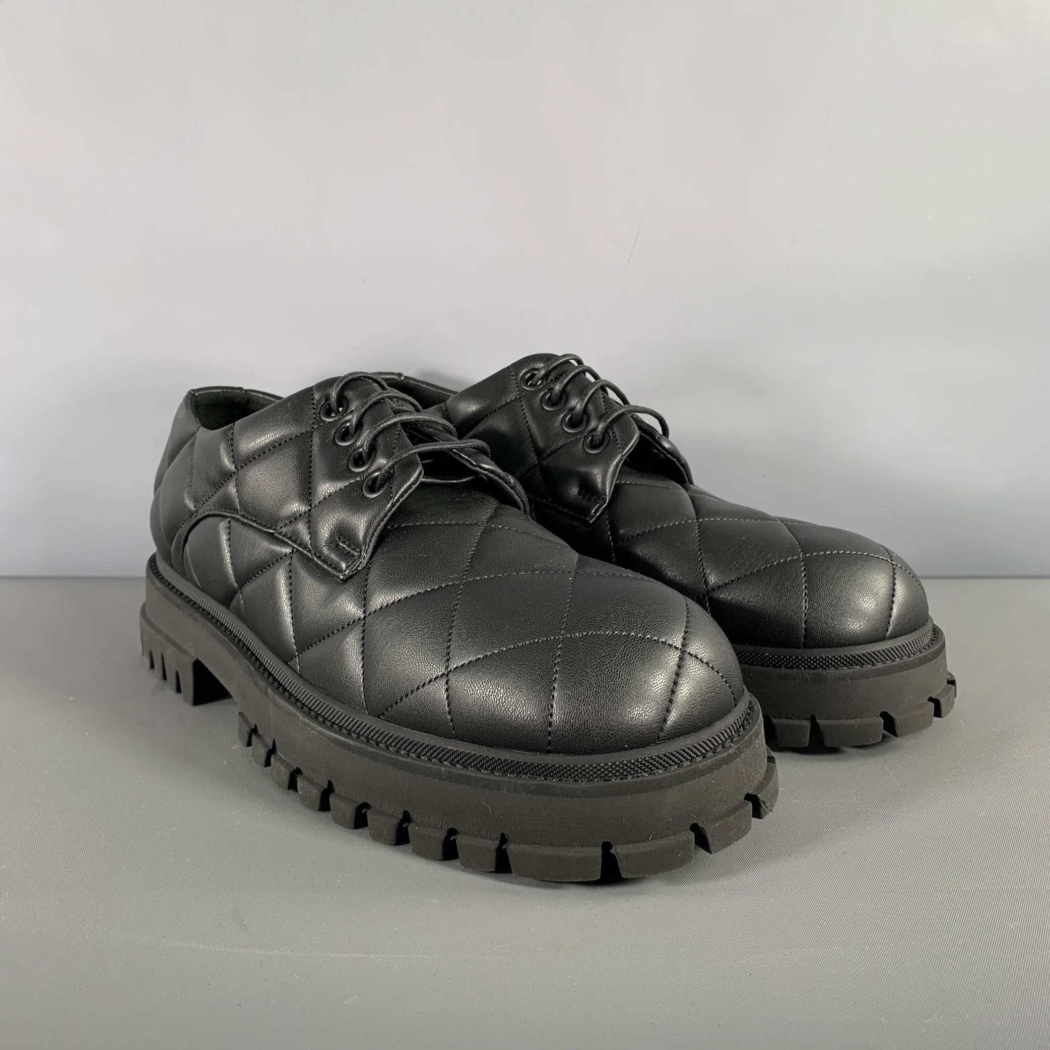 EMPORIO ARMANI Size 8.5 Black Quilted Leather Lace Up Shoes