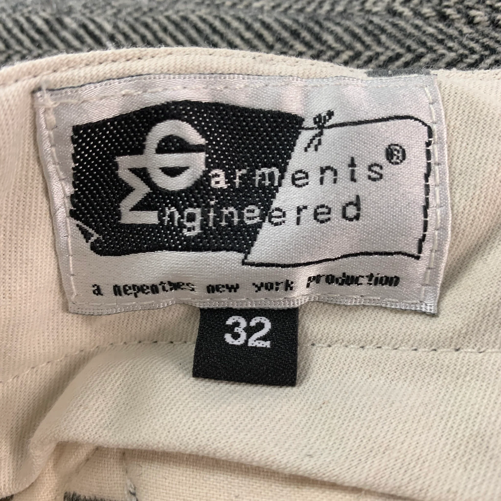 ENGINEERED GARMENTS Size 32 Black Off White Herringbone Wool Casual Pants - Image 4