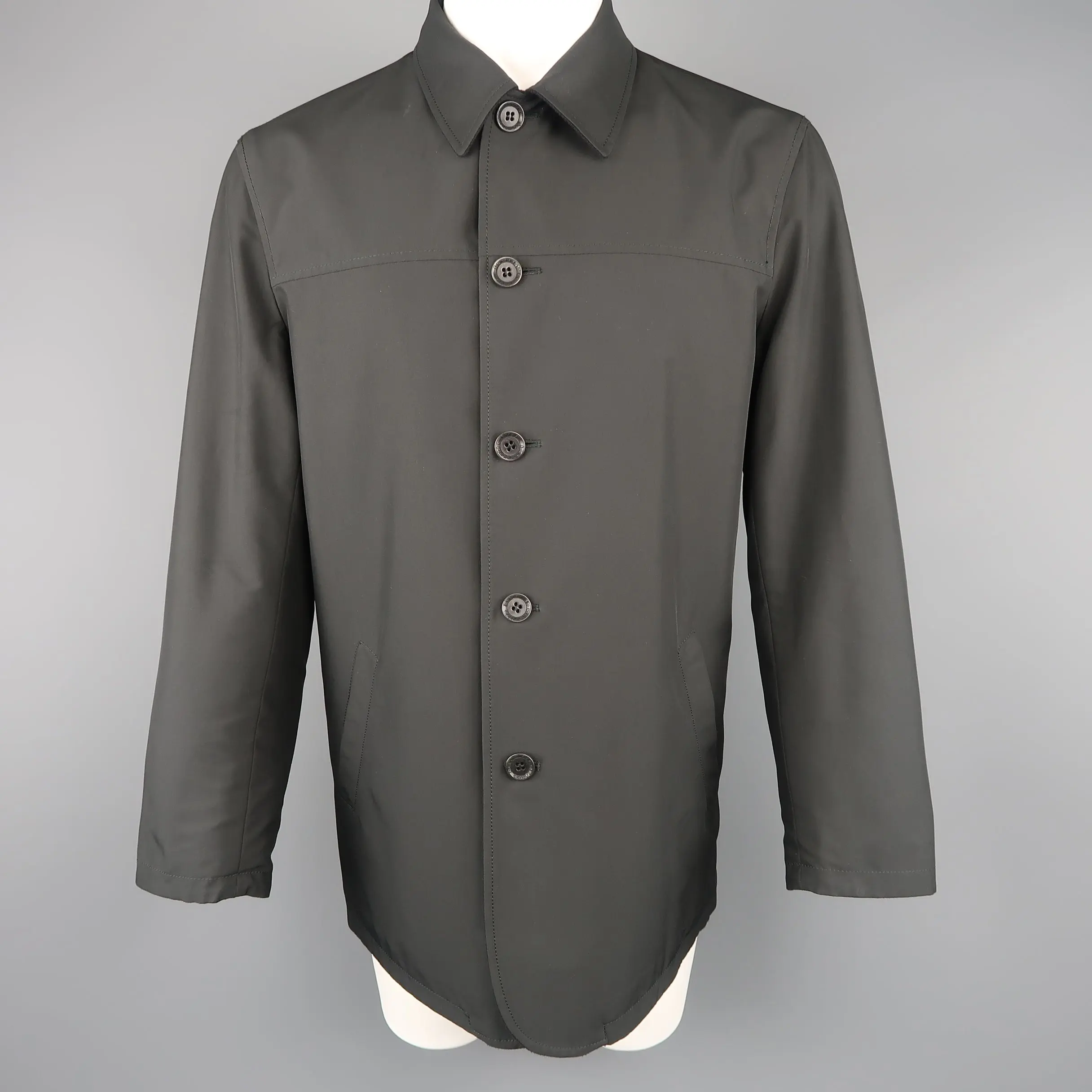 ERMENEGILDO ZEGNA 38 Black Solid Wool / Cashmere Reversible Car Coat - Image 6