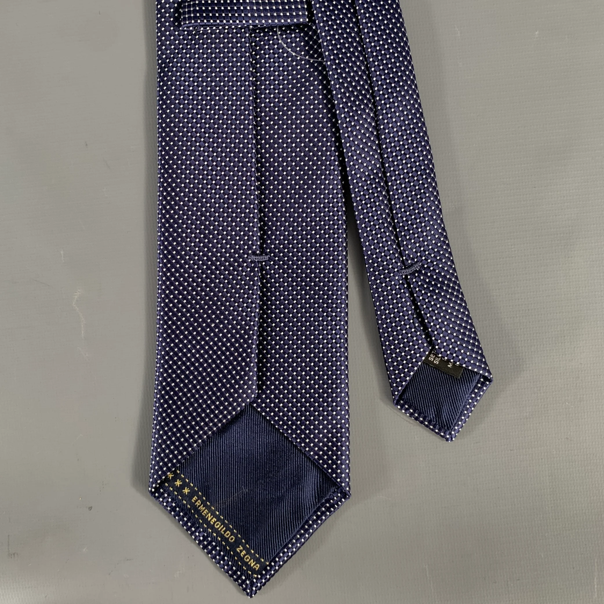 ERMENEGILDO ZEGNA Navy White Dots Silk Tie - Image 2