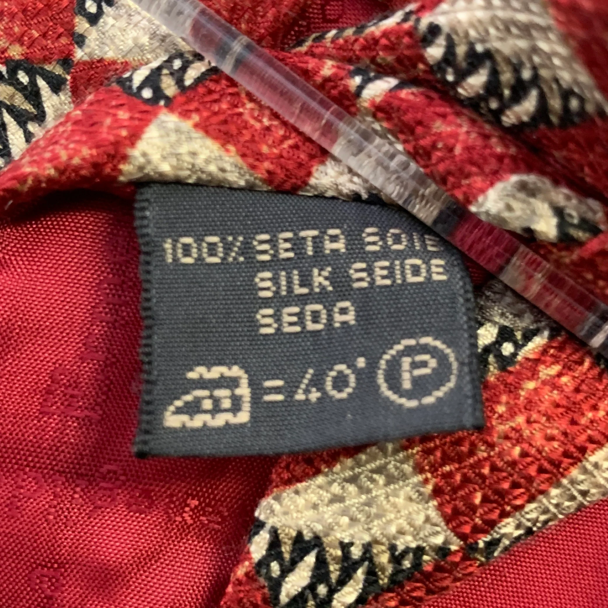 ERMENEGILDO ZEGNA One Size Red Cream Abstract Silk Tie - Image 5