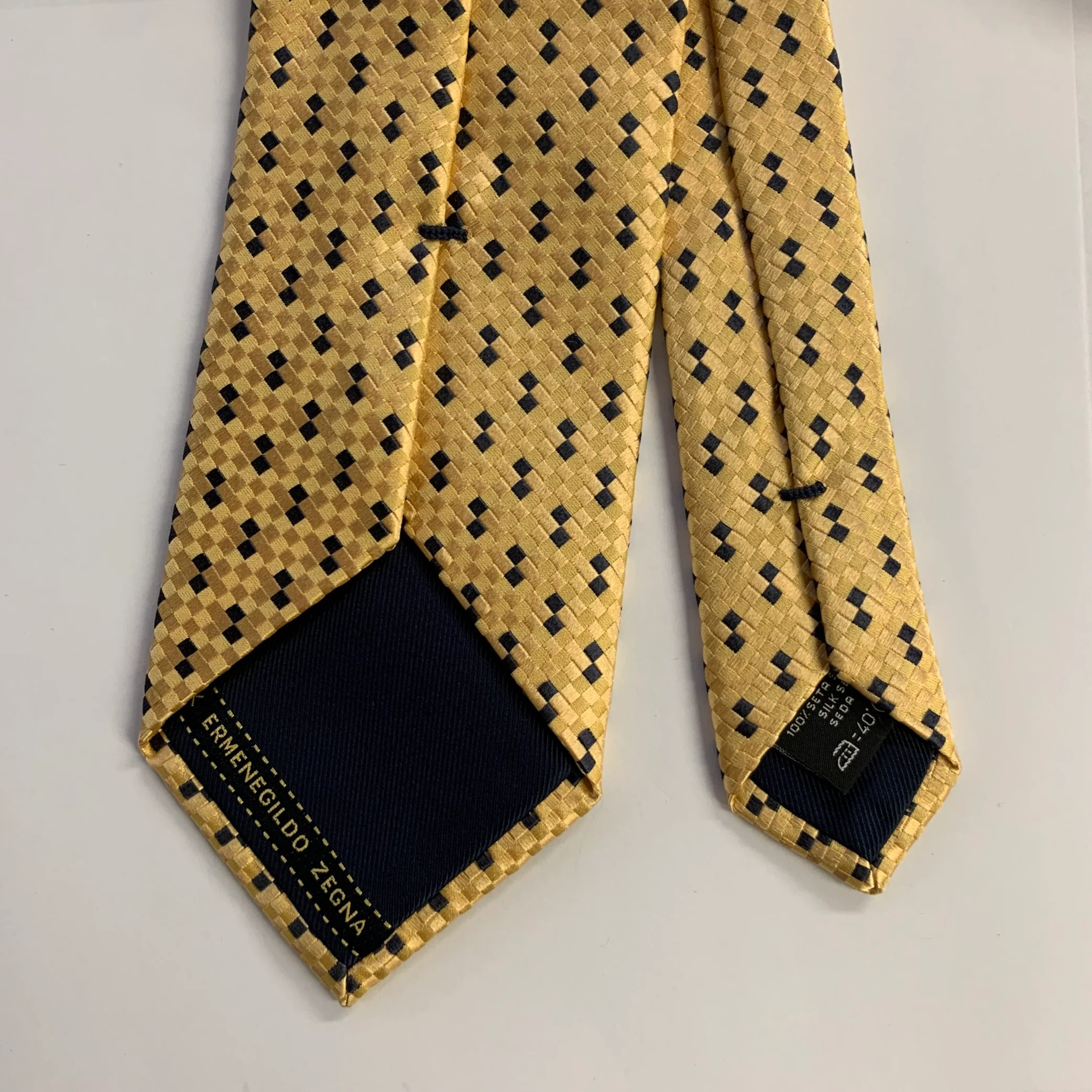 ERMENEGILDO ZEGNA One Size Yellow Black Silk Tie - Image 2