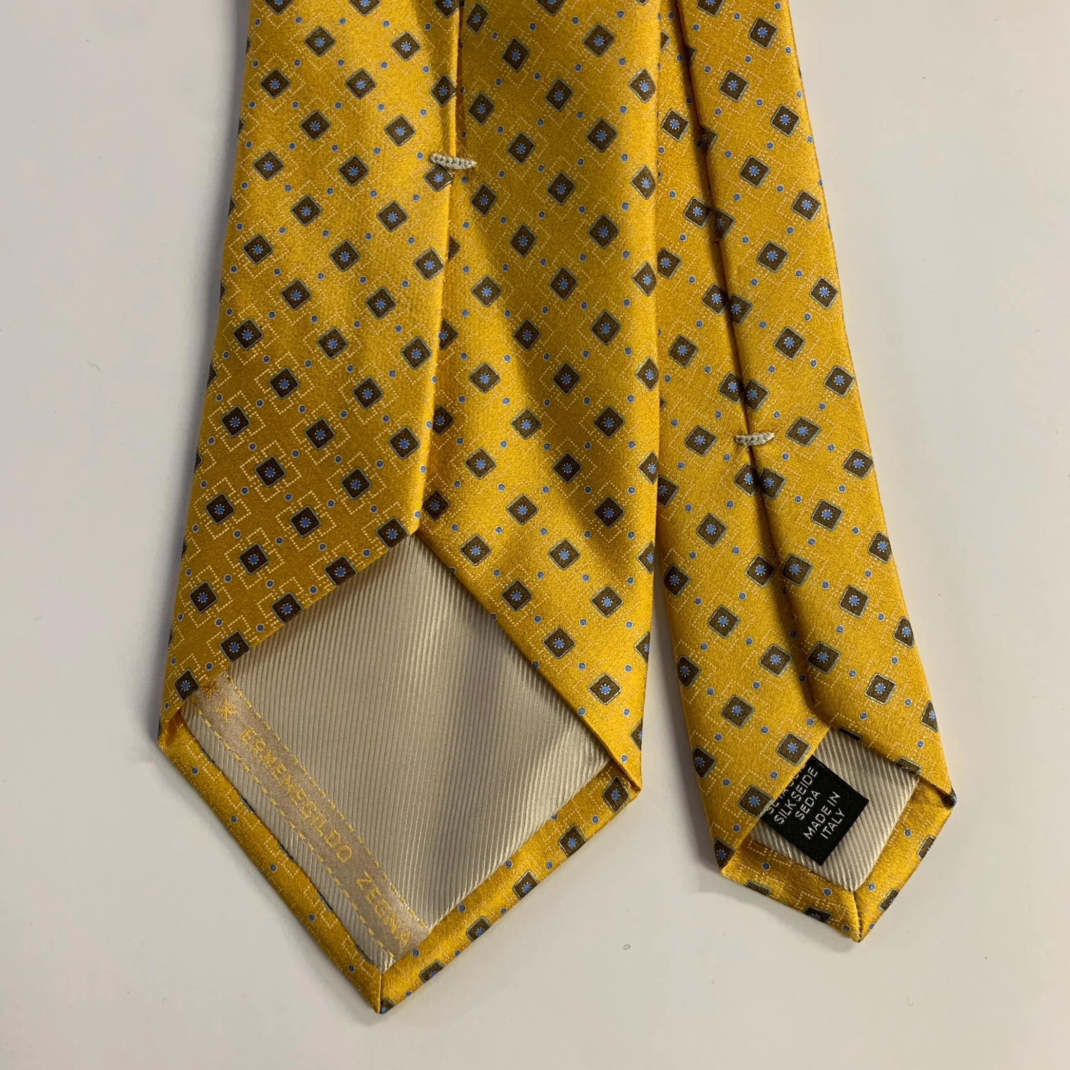 ERMENEGILDO ZEGNA One Size Yellow Light Blue Diamond Silk Tie - Image 2