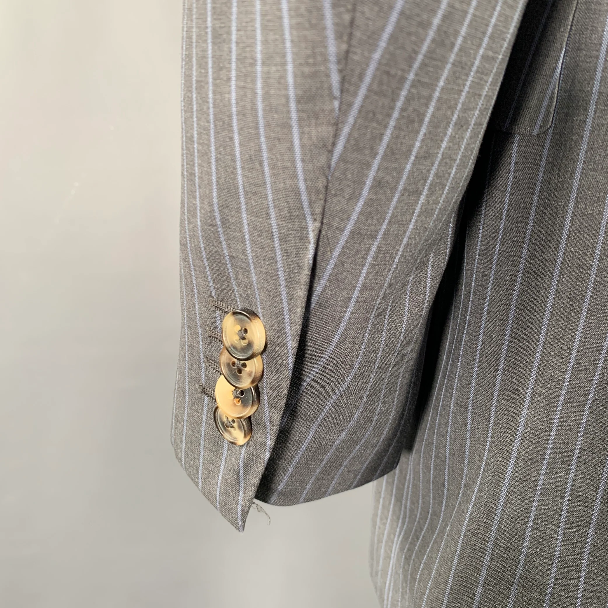 ERMENEGILDO ZEGNA Size 46 Grey Blue Pinstripe Wool Suit - Image 6