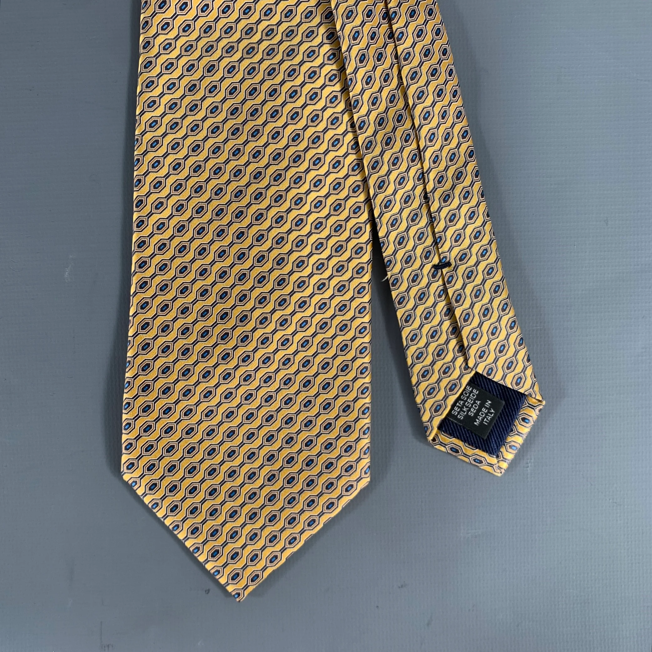ERMENEGILDO ZEGNA Size Yellow Navy Geometric Silk Tie
