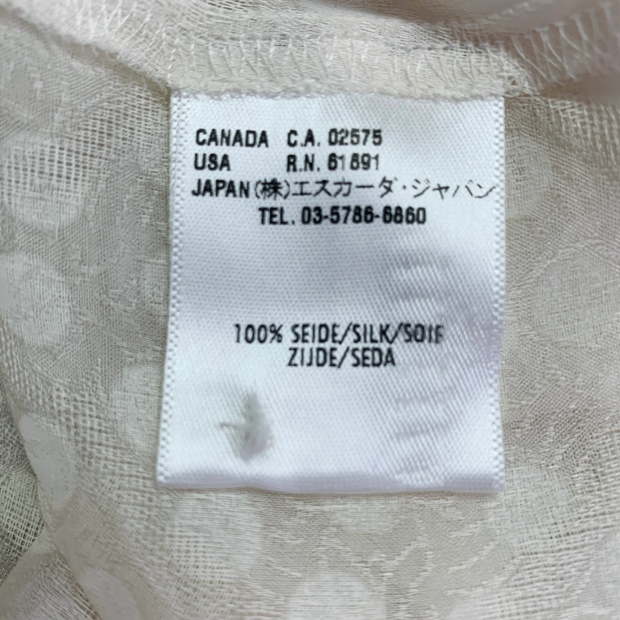 ESCADA Size 12 Beige Silk Dots Bow Blouse - Image 6