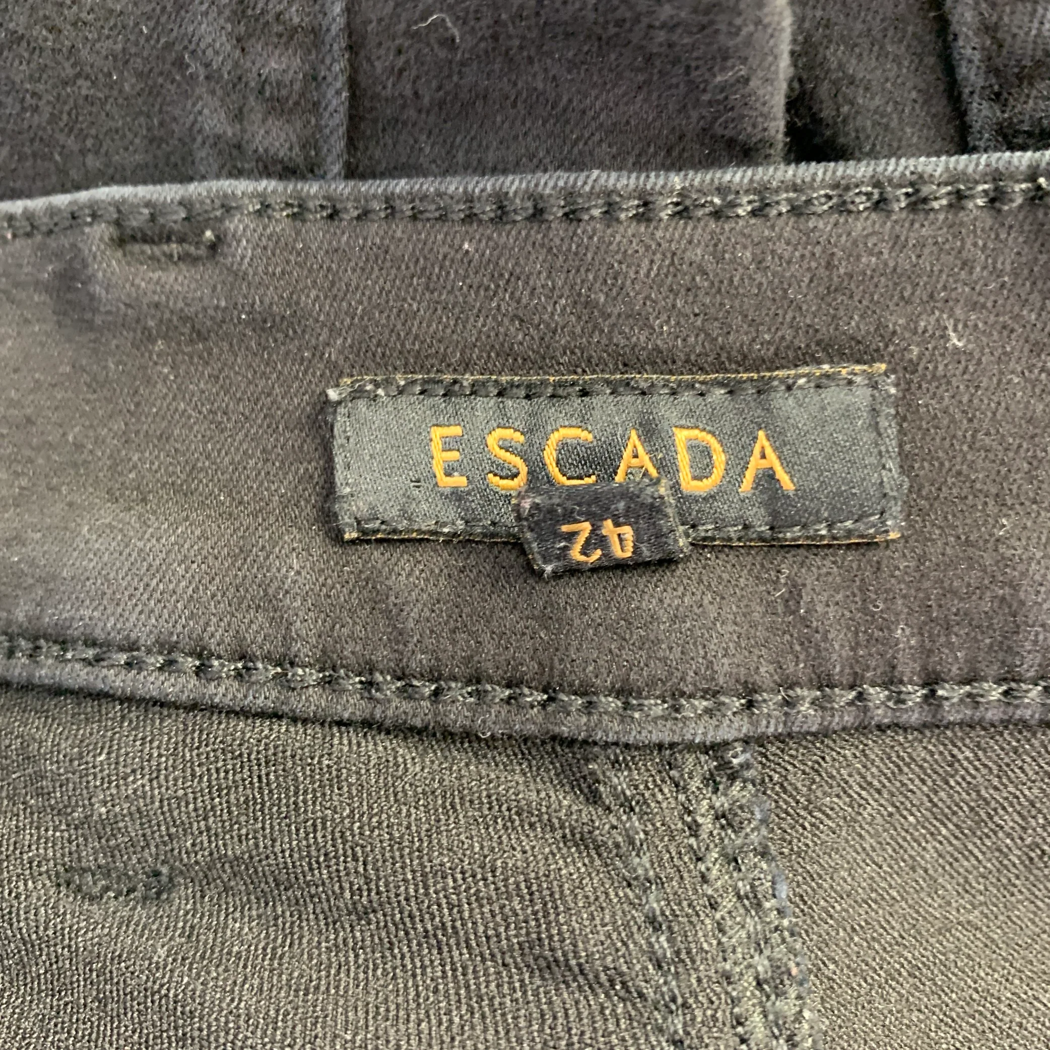ESCADA Size 12 Black Cotton Blend 5 Pocket Jeans - Image 7