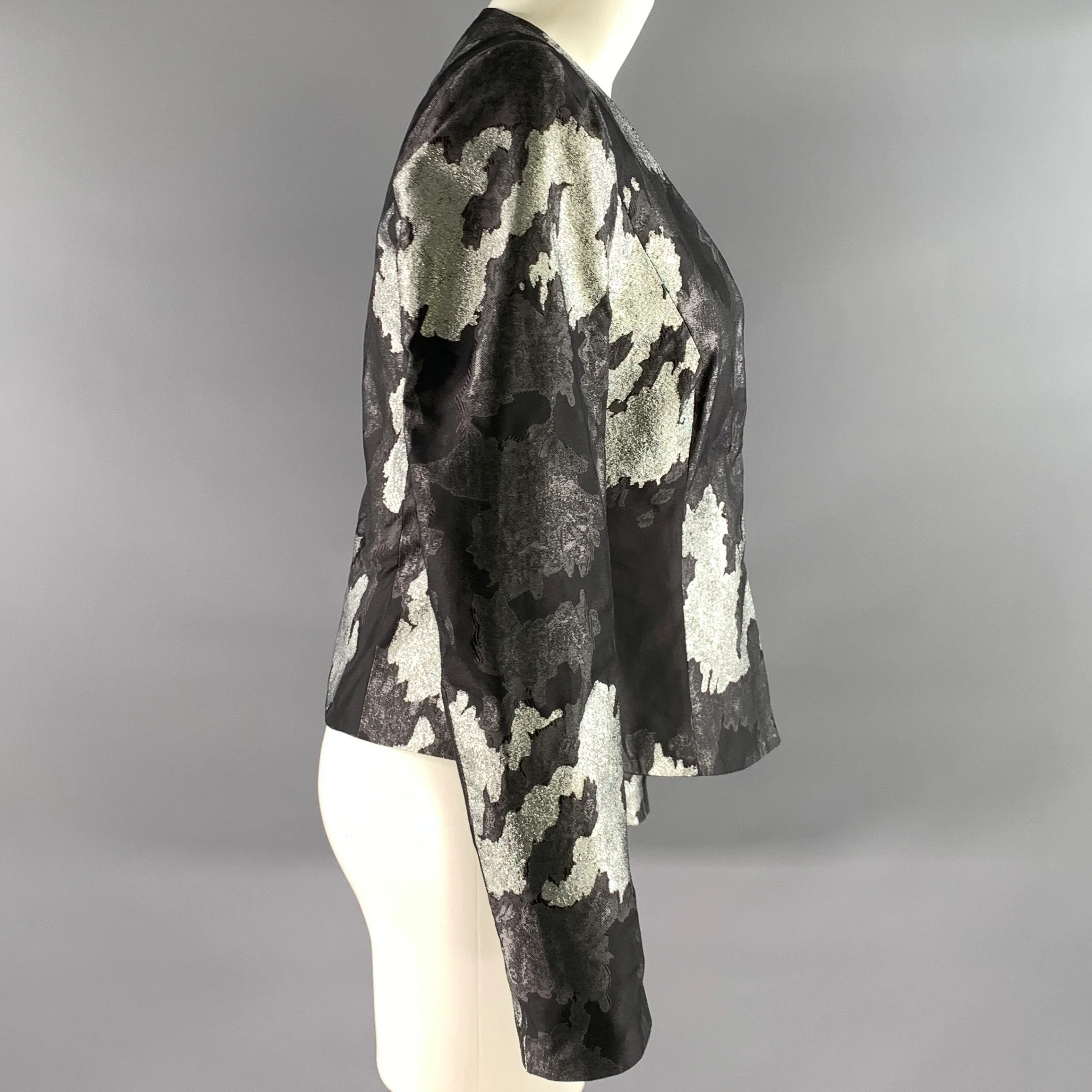 ESCADA Size 4 Black Silver Silk Blend Two Button Jacket - Image 3