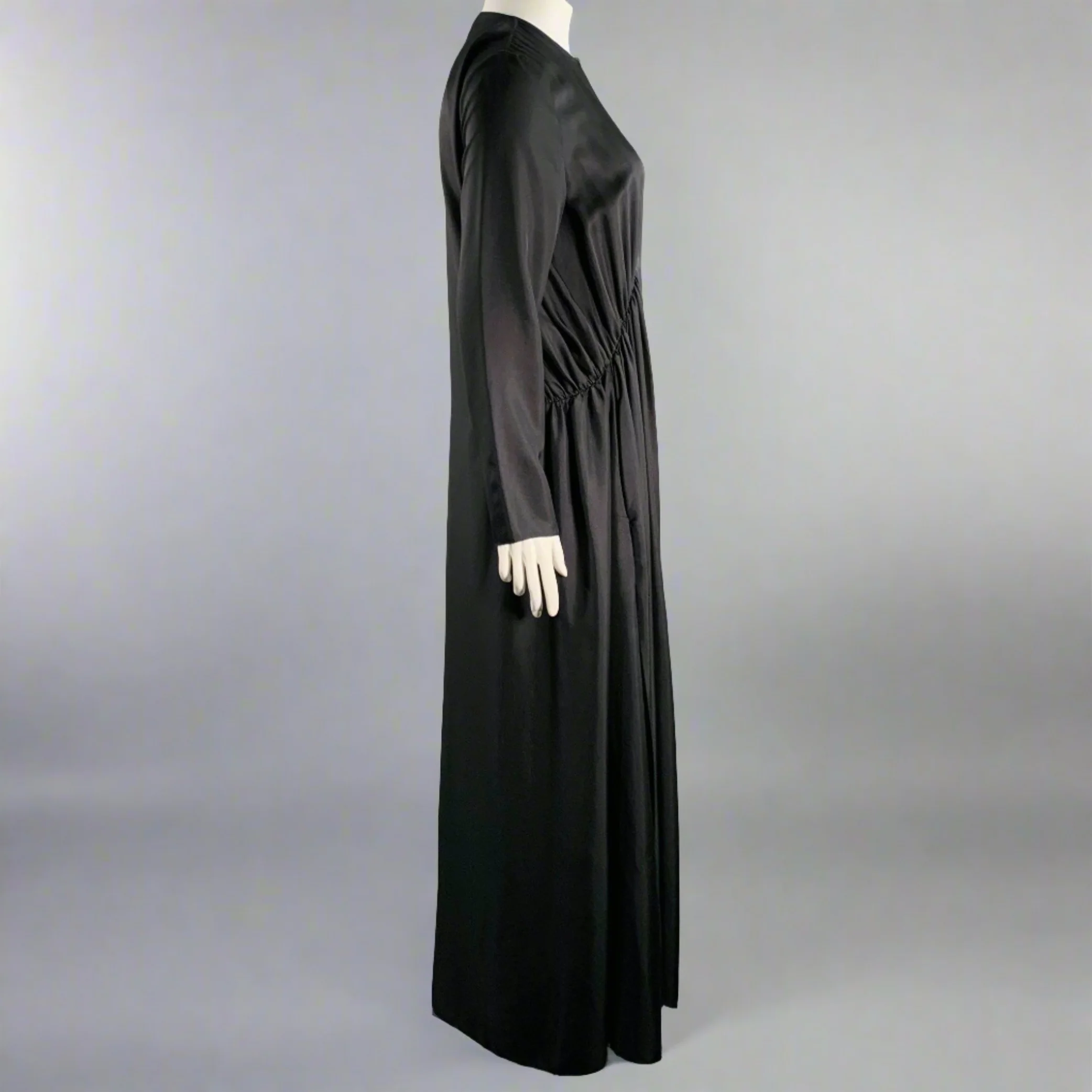 ESSE Size 8 Black Silk Ruched Long Sleeve Long Dress - Image 3