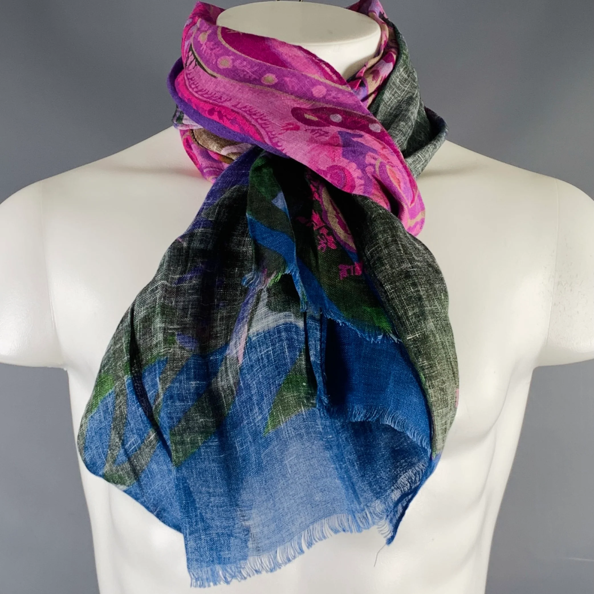 ETRO Pink Green Watercolor Linen Scarf - Image 5