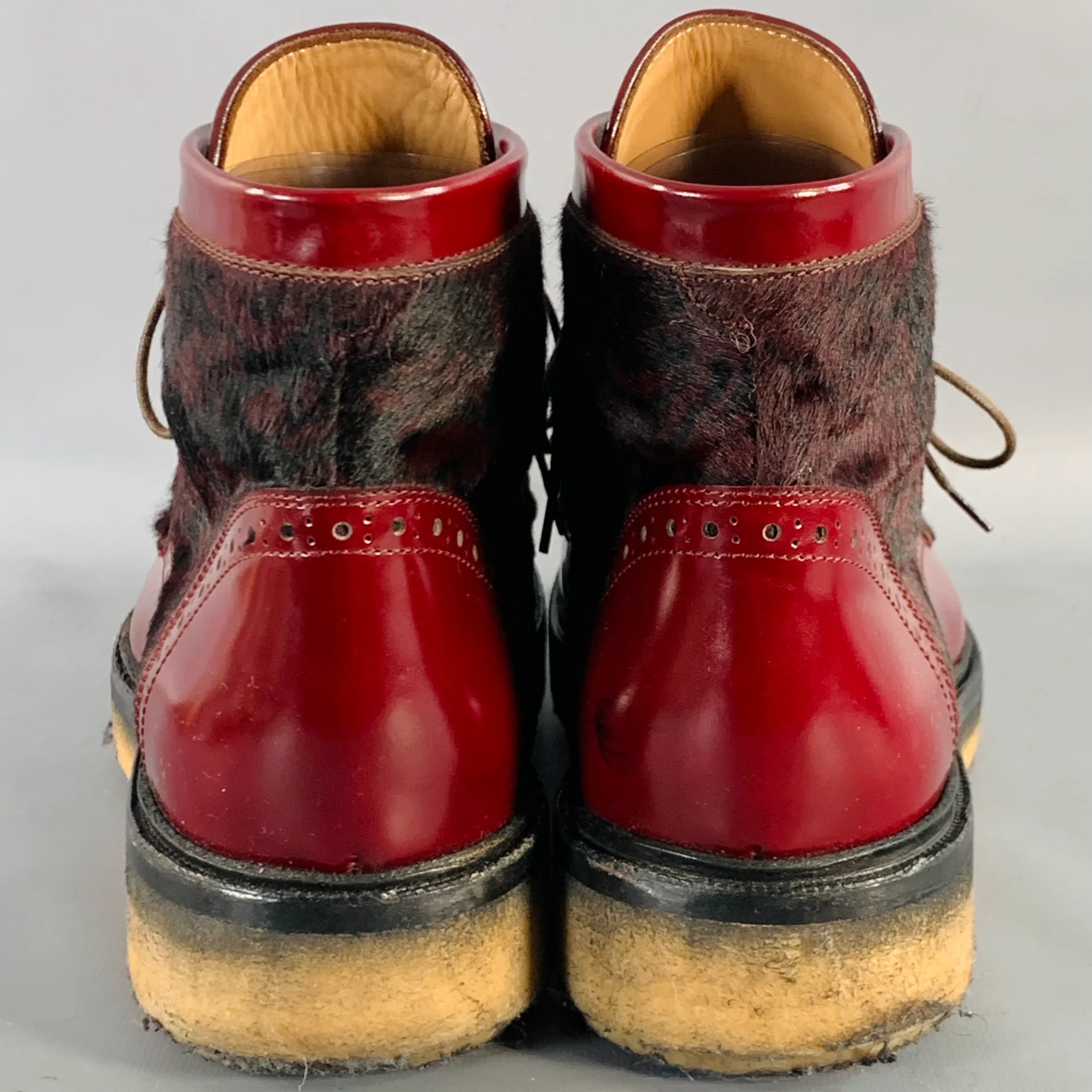 ETRO Size 10 Red Paisley Pony Hair Leather Crepe Sole Ankle Boots - Image 3