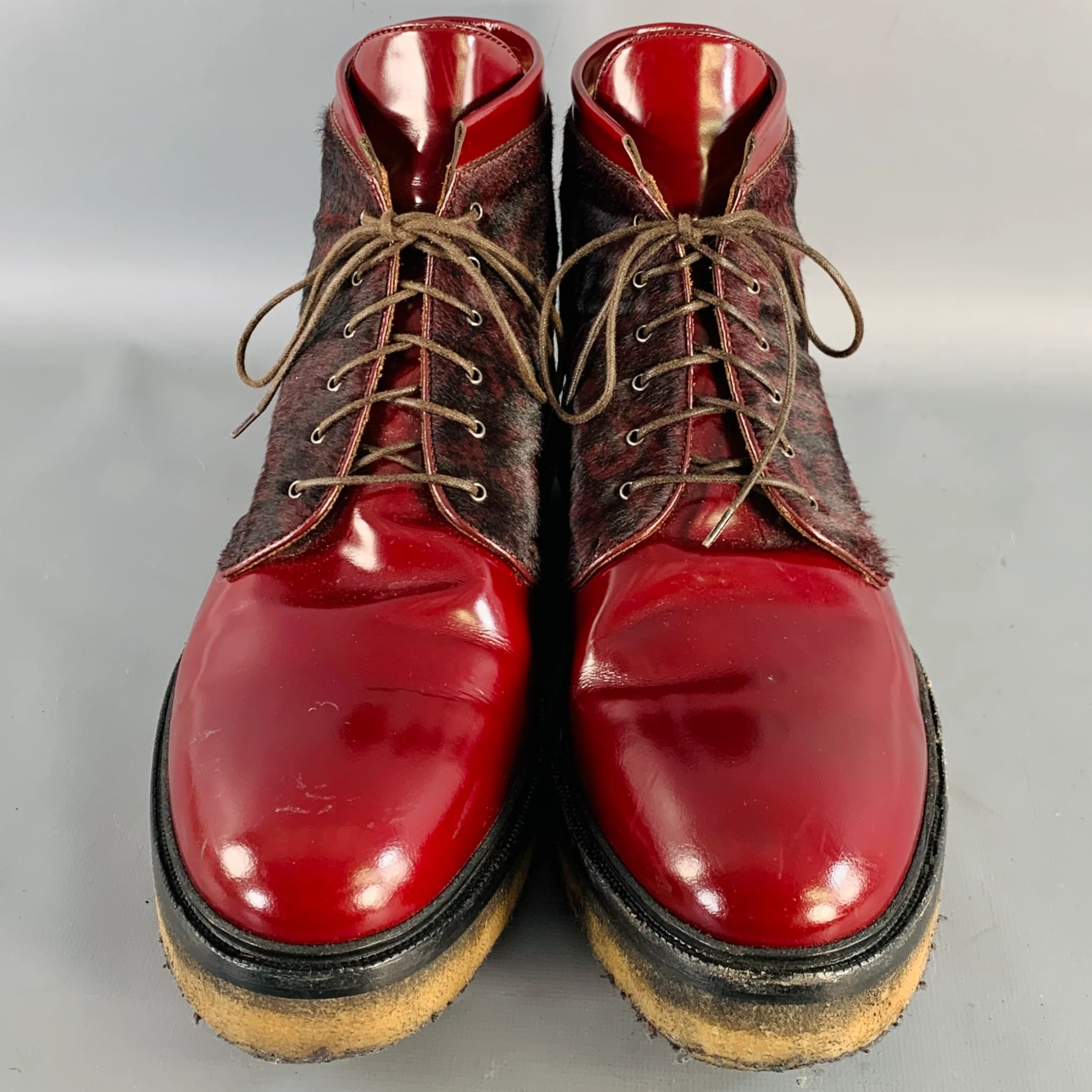 ETRO Size 10 Red Paisley Pony Hair Leather Crepe Sole Ankle Boots - Image 4