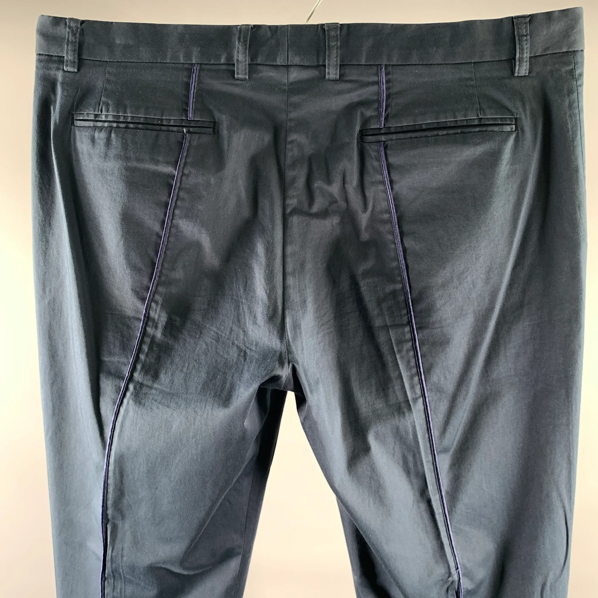 ETRO Size 38 Navy Cotton Blend Pintuck Casual Pants - Image 2
